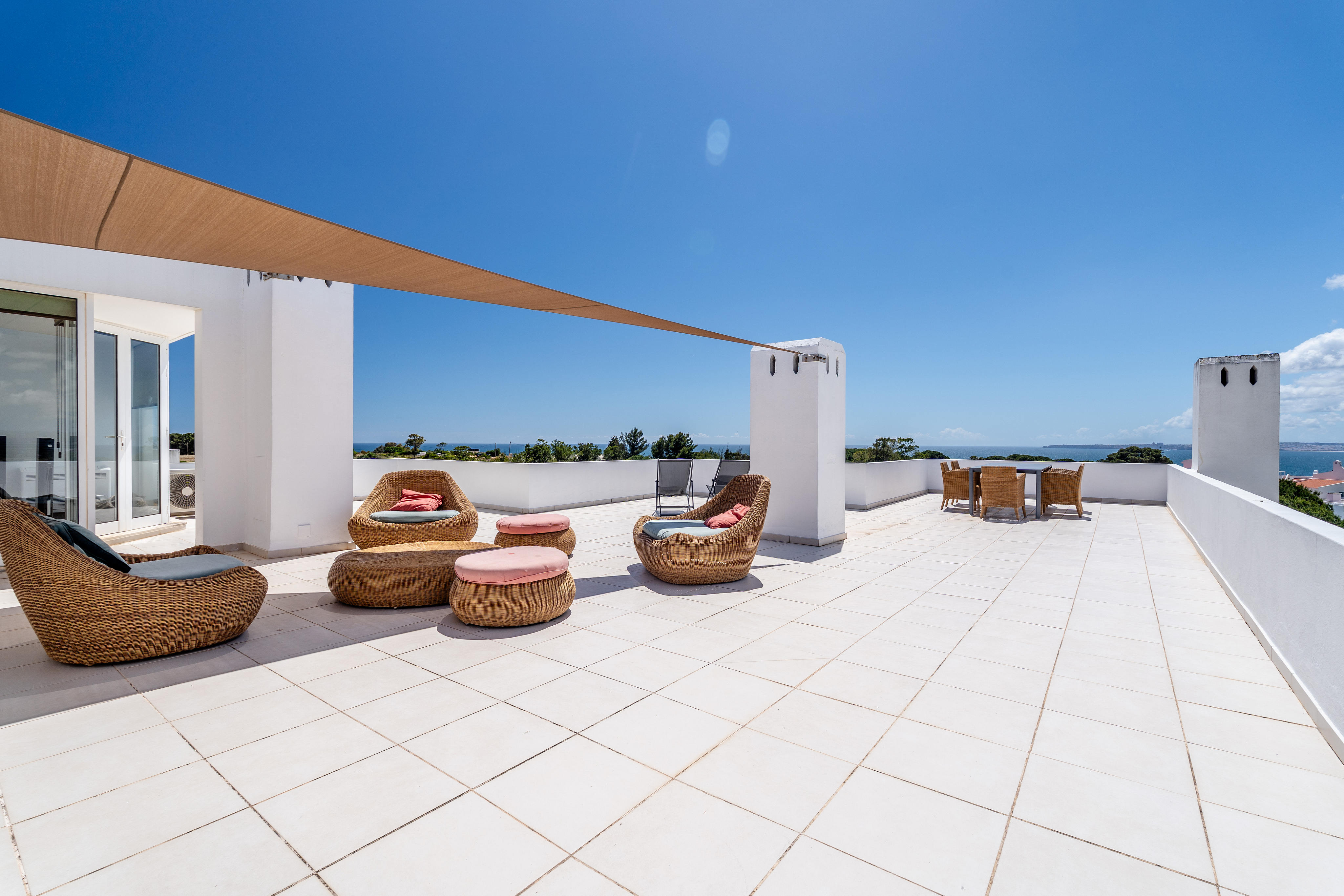 T2 Penthouse com vista panorâmica única para o mar – Prainha Club, Alvor