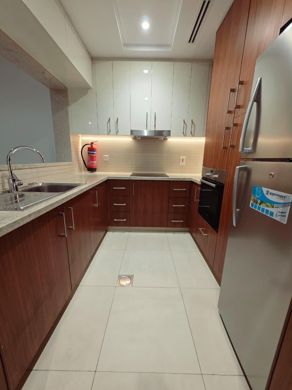 Unfurnished l Vacant l Prime Location