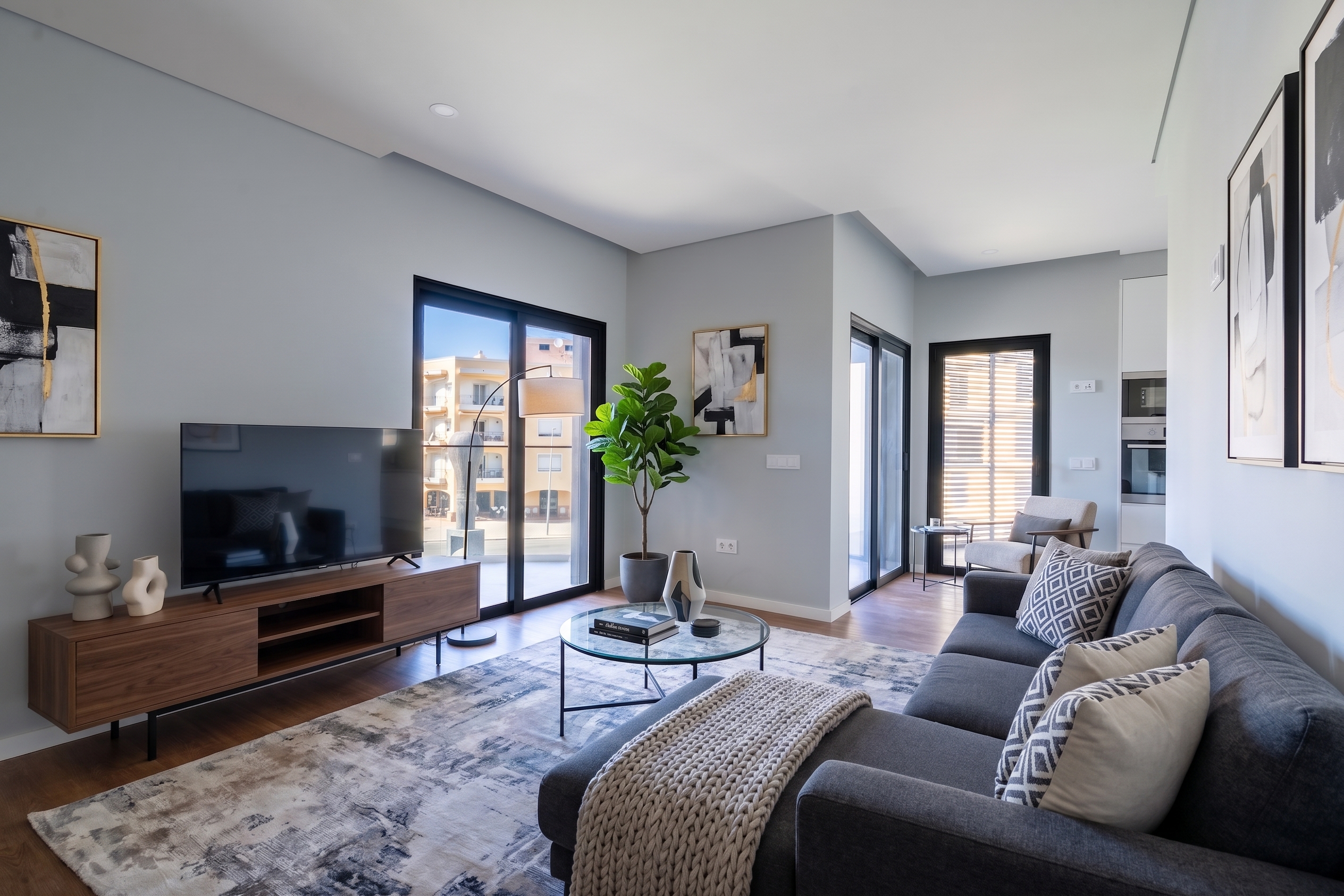 Neues 2-Zimmer-Apartment im Zentrum von Almancil [KI-modifiziert]