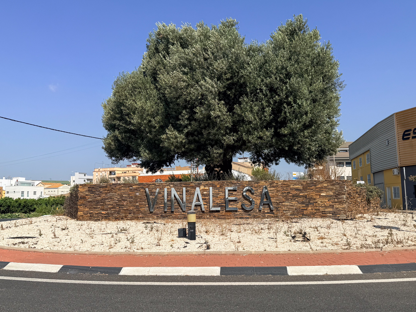 Charm, light and tranquility in the heart of Vinalesa