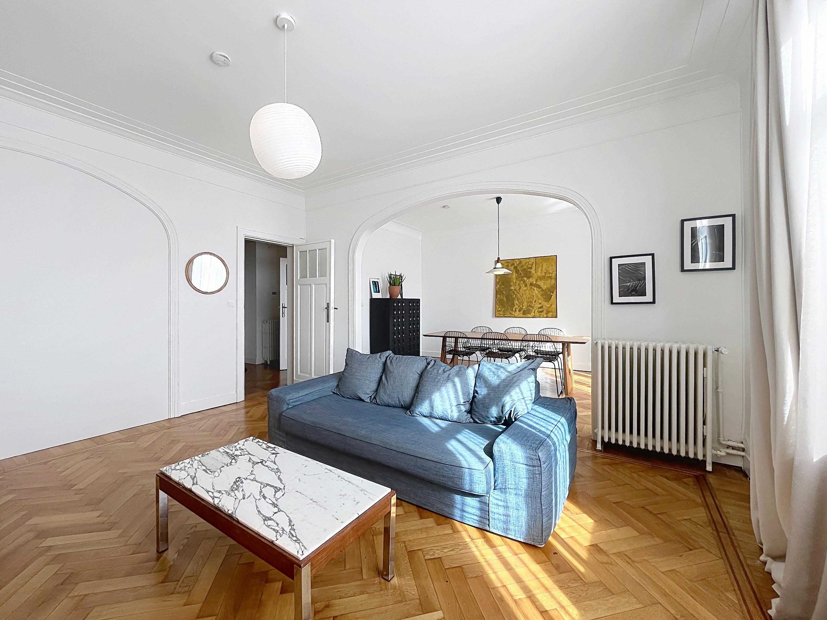 Bright 2-bedroom semi-furnished apartment – 130 m²