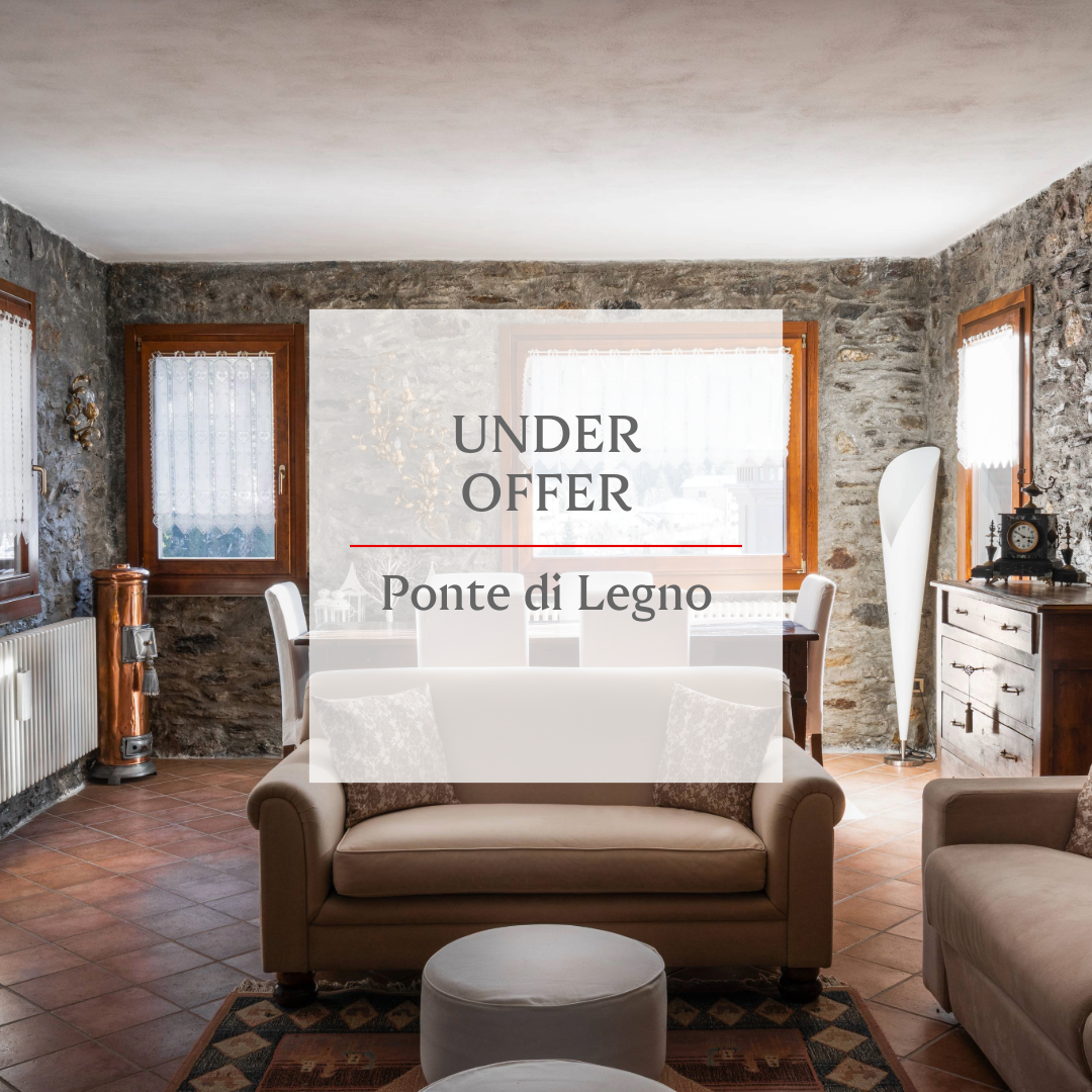 Elegant duplex with panoramic views