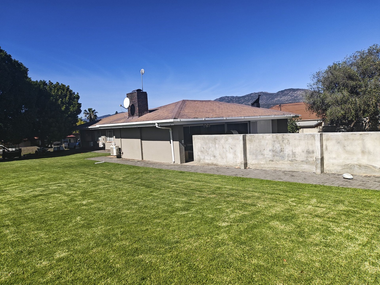 Spacious Family Home situated in Citrusdal