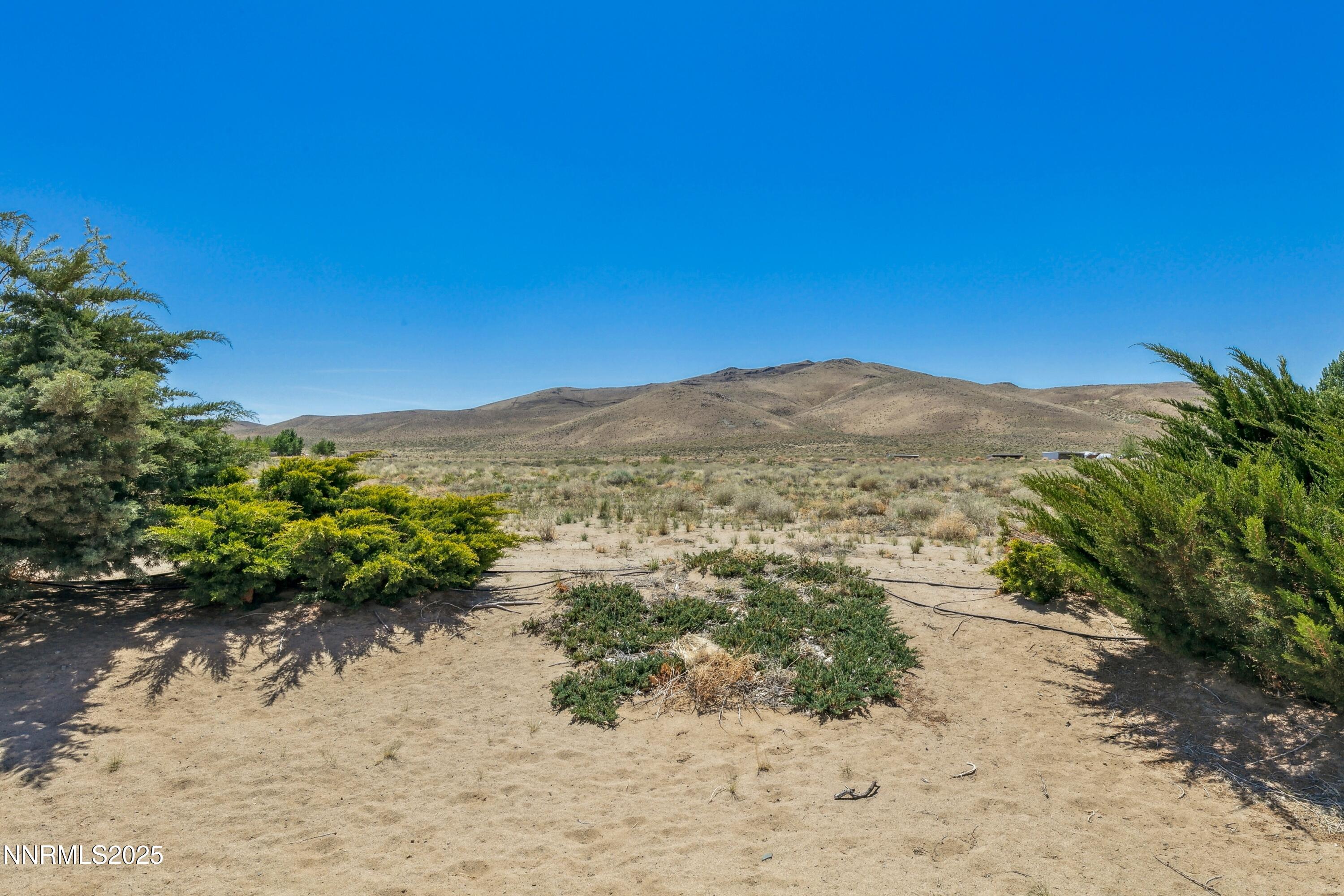 Build opportunity in Yerington with Mountain Views