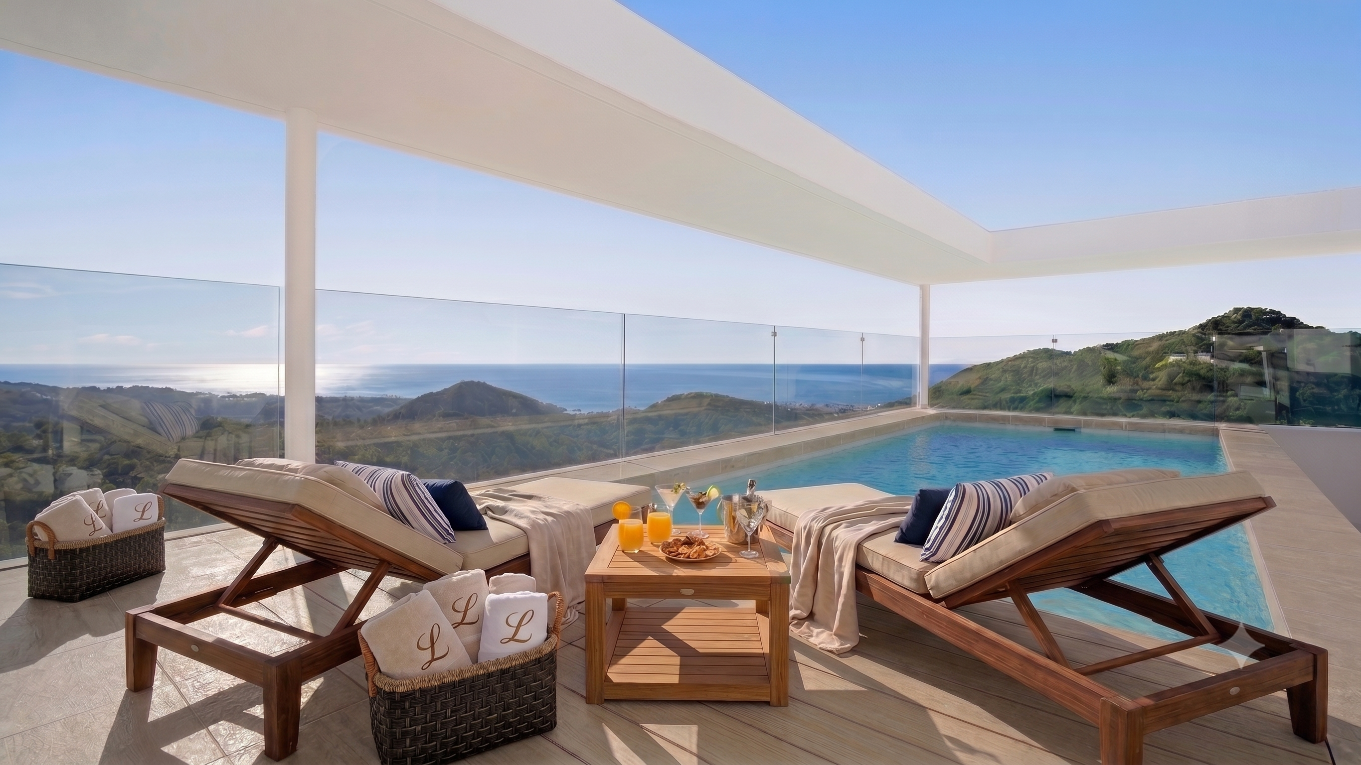 Stunning Palo Alto Duplex Penthouse with Solarium and Private Pool
