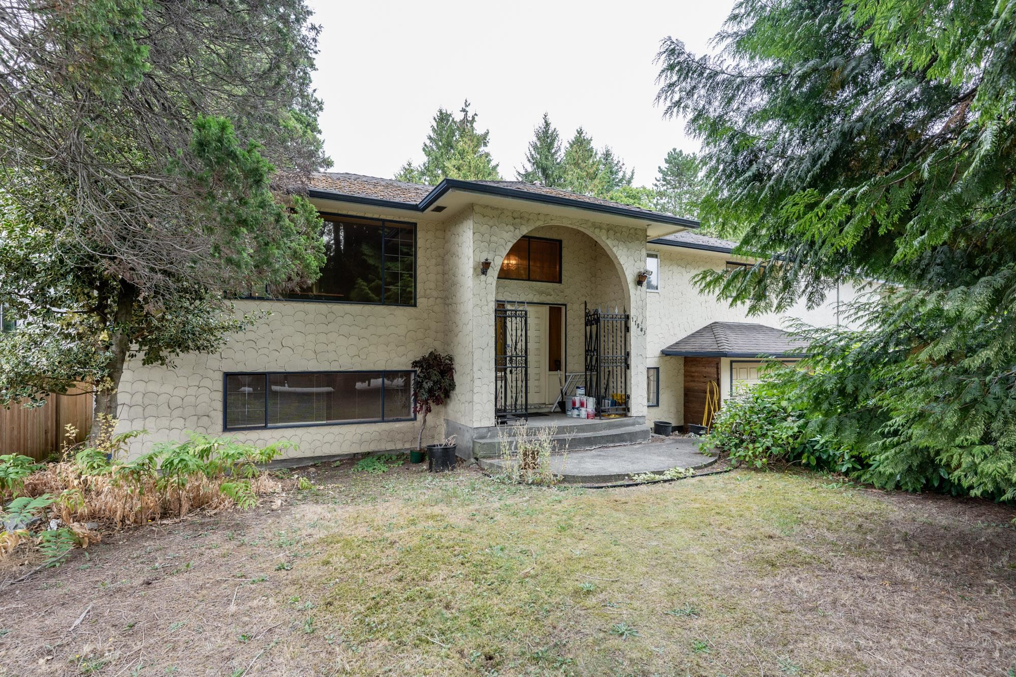 Discover Endless Potential on This Generous 7,560 sq ft Lot