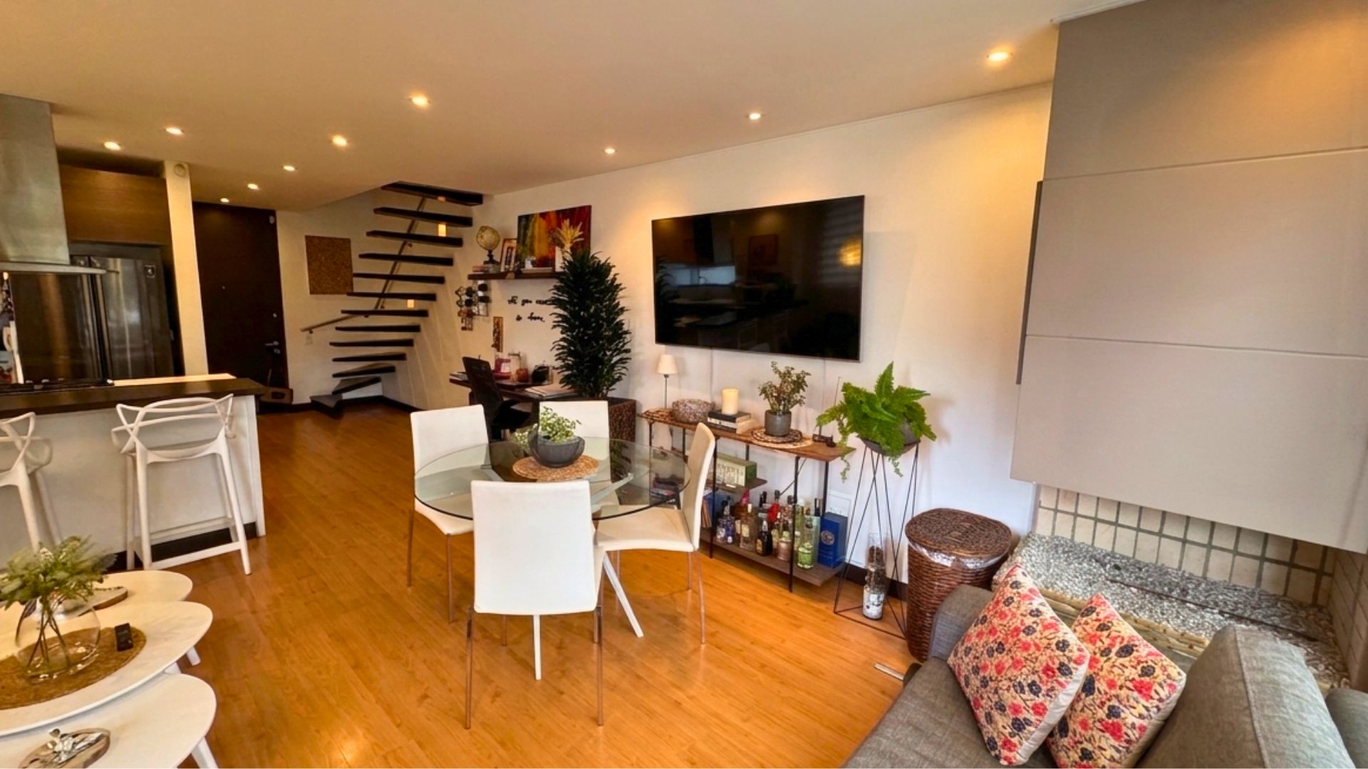 Apartamento con terraza para venta en Santa Paula