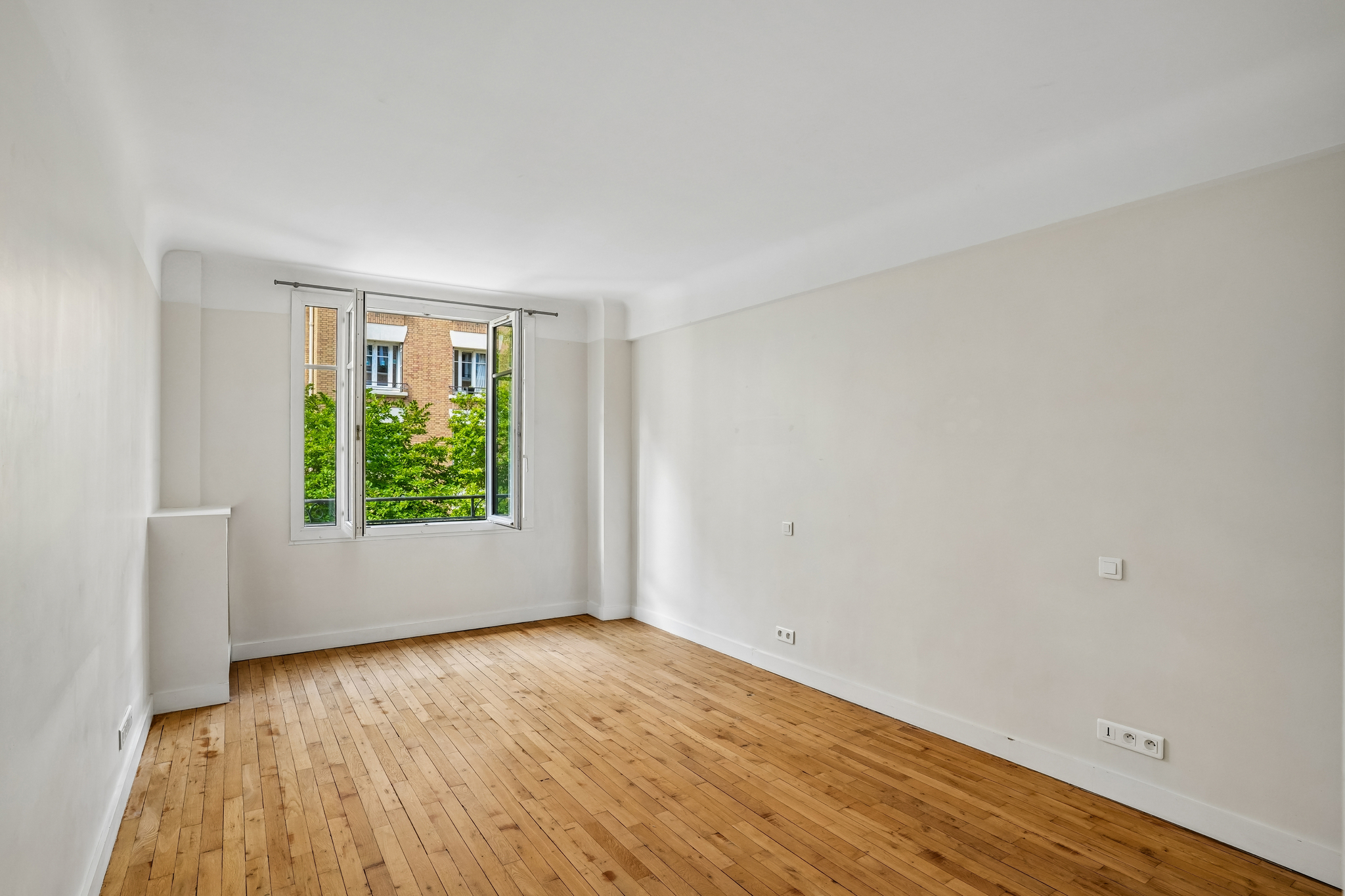 NEUILLY-SUR-SEINE – SAINTE-FOY / ARGENSON – 74 M² – 2 CHAMBRES
