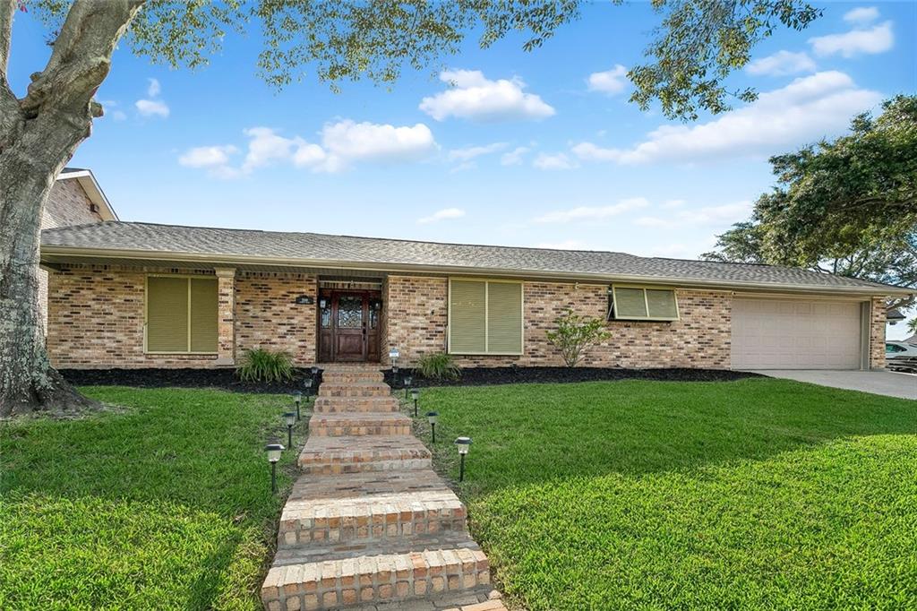 Waterfront Luxury with Pool & Lake Access