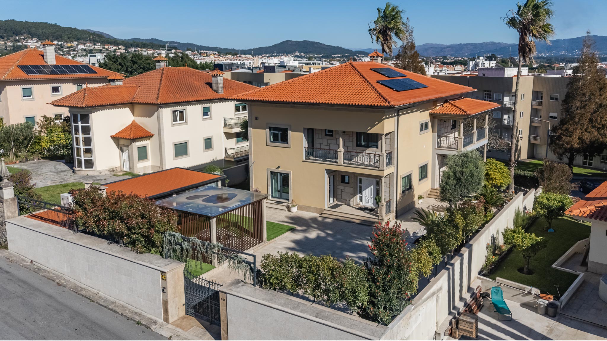 4-Schlafzimmer-Haus mit Garten in Viana do Castelo, Alto Minho, Nordportugal