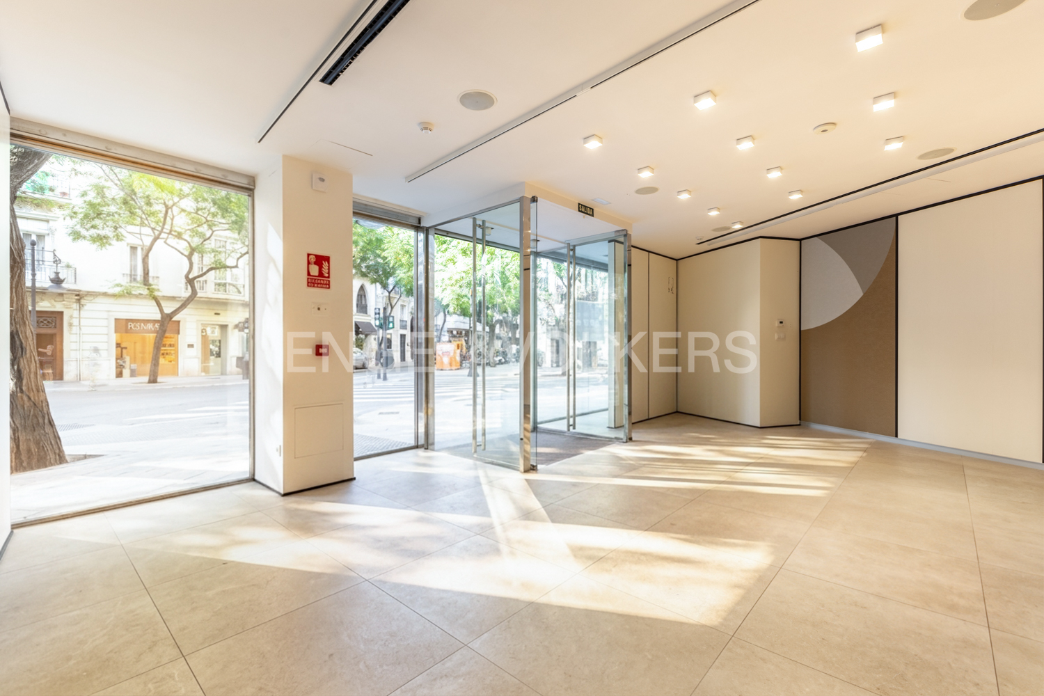 Local Comercial en Alquiler - Centro de Valencia