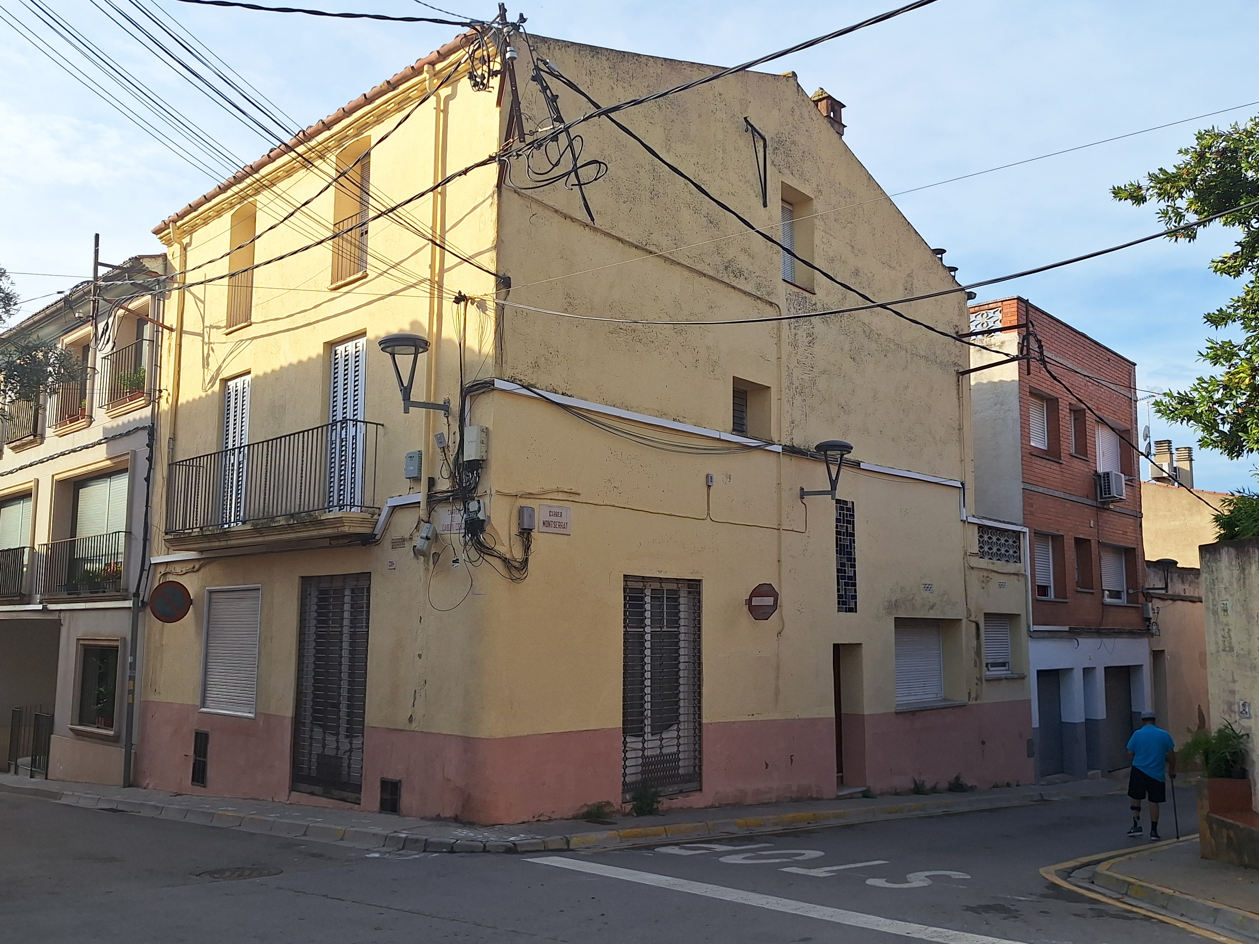 Edifici històric amb gran potencial de rendibilitat a Sentmenat