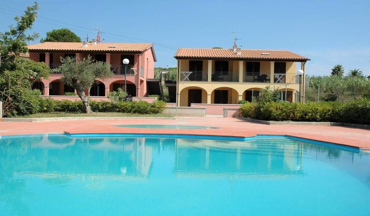 Wohnung in Porto Azzurro: nur wenige Schritte vom Meer entfernt