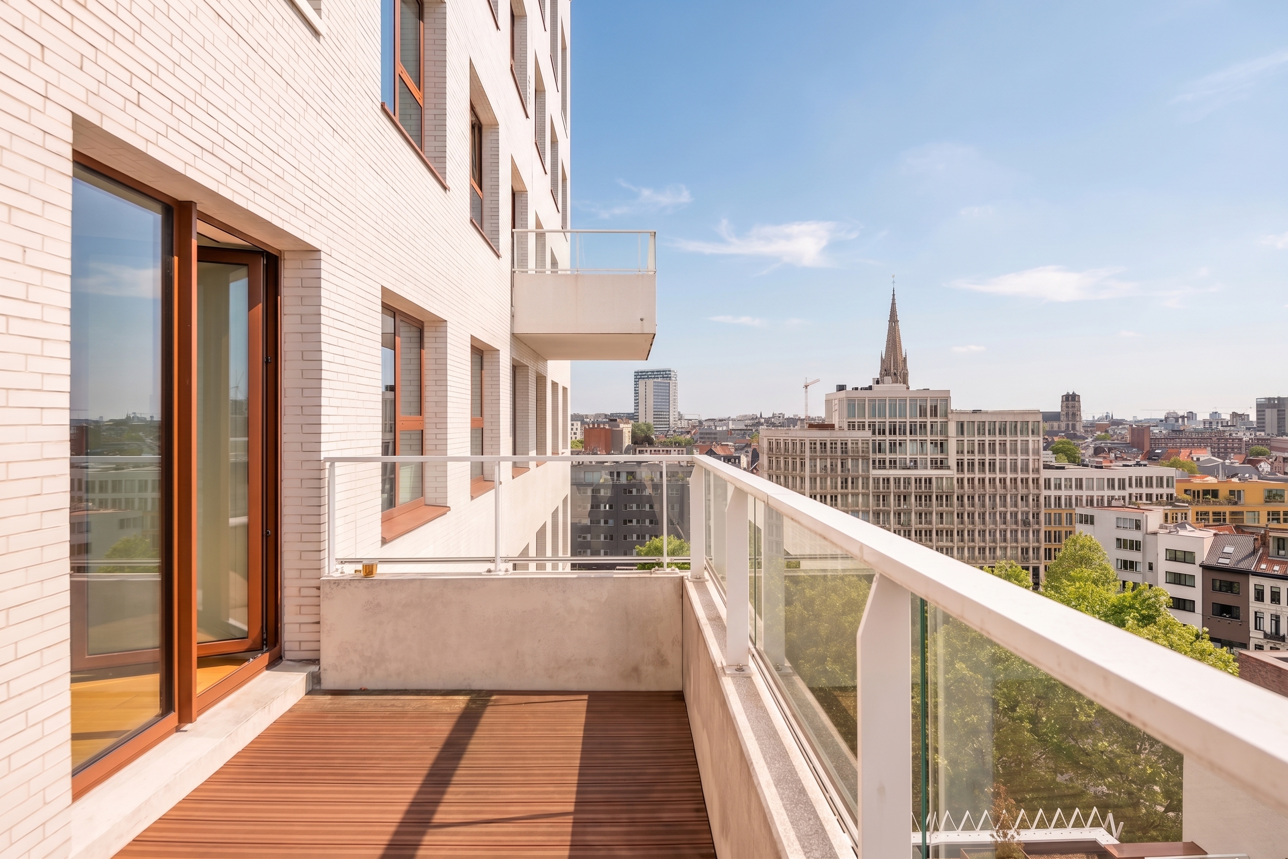 Appartement met panoramisch zicht over Antwerpen