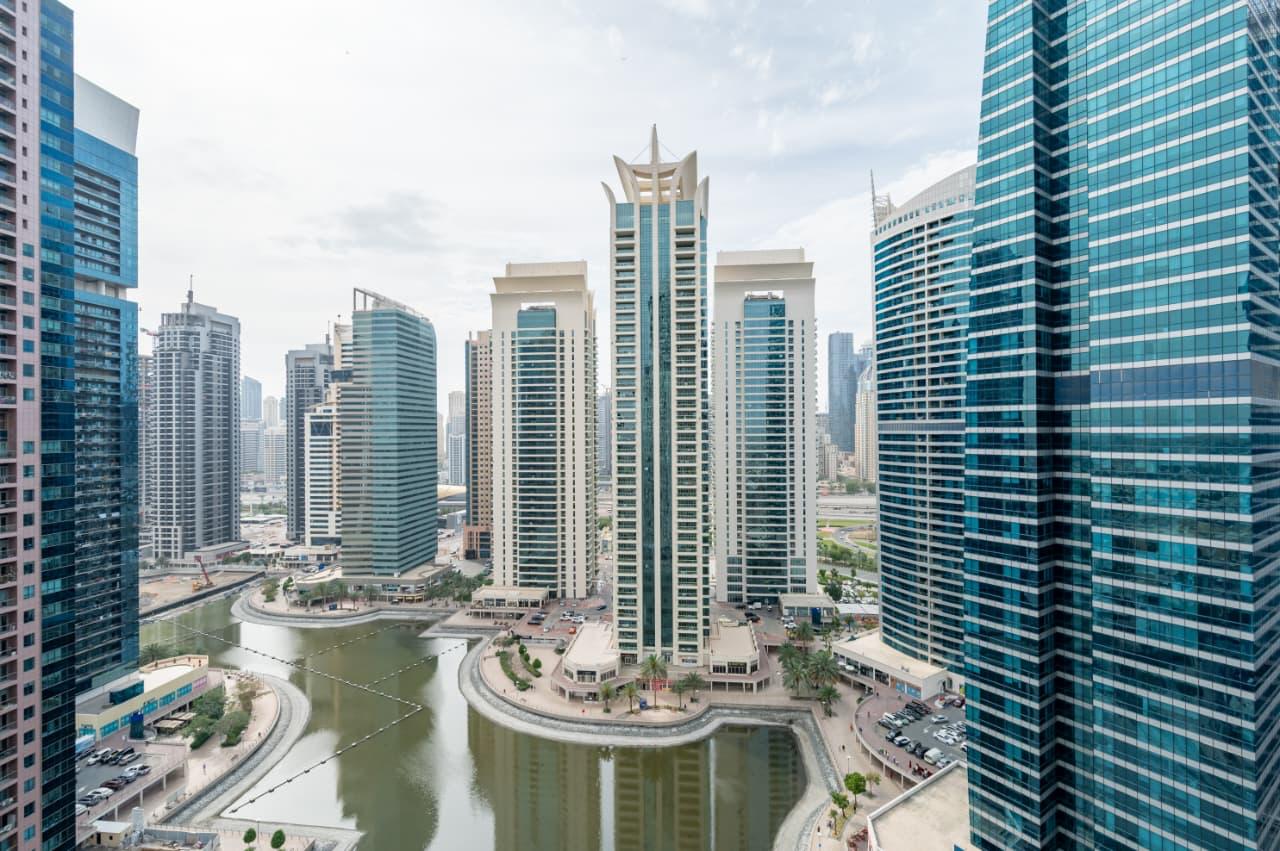 FULLY RENOVATED | LAKE VIEW | HIGH FLOOR