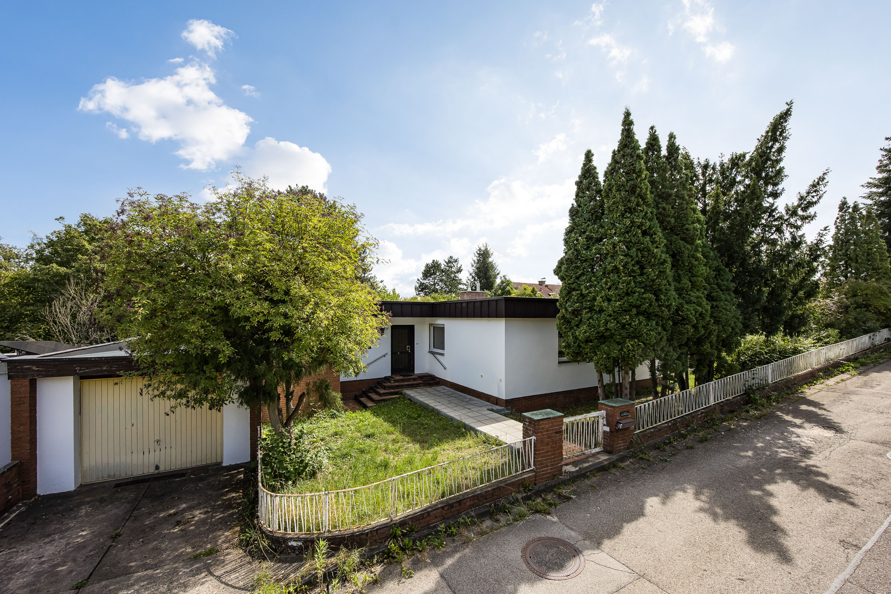 Wohnen im Grünen - Bungalow mit vielfältigen Gestaltungsmöglichkeiten