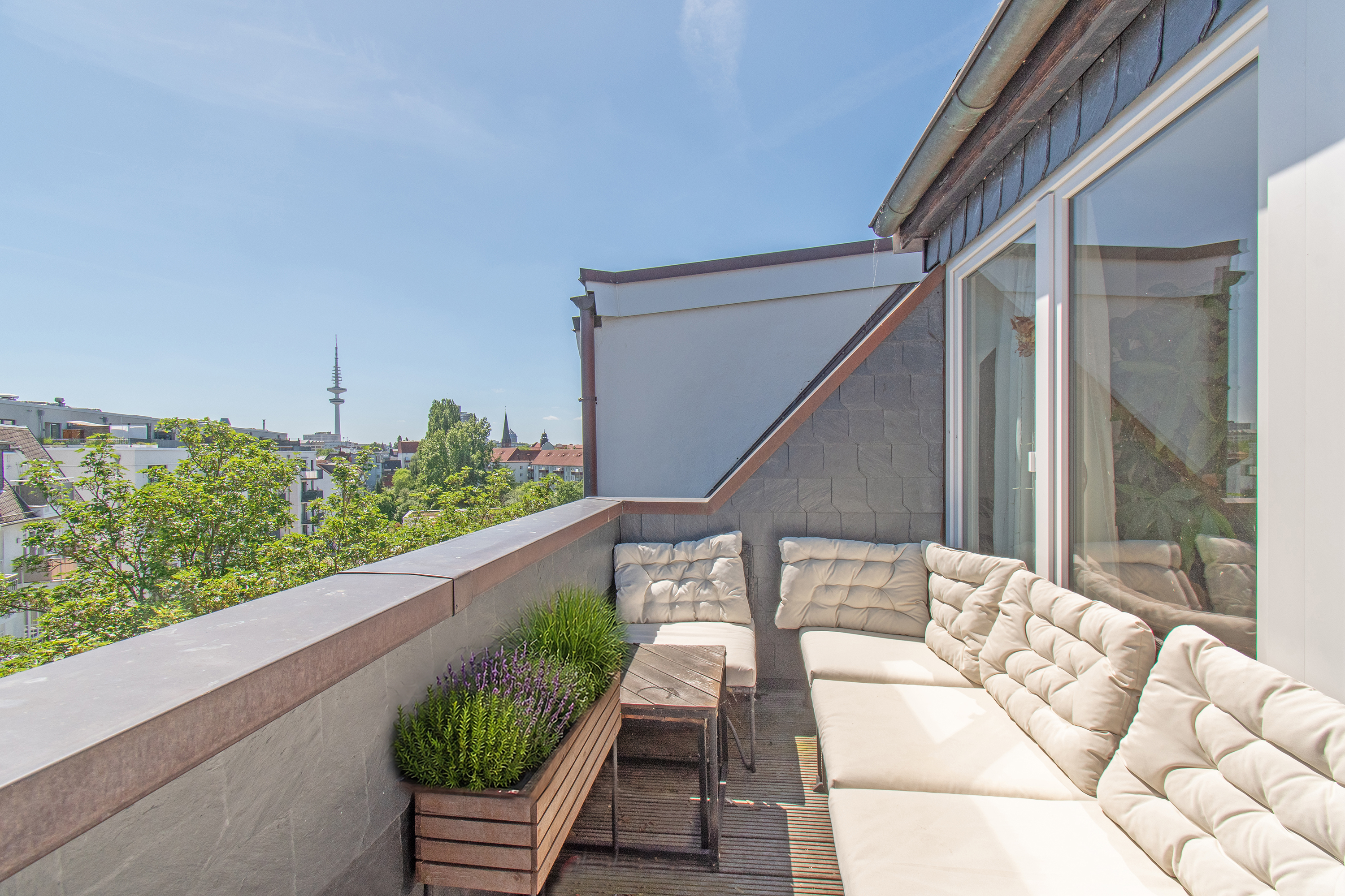 Junges Wohnen: Endetage mit Sonnenterrasse!