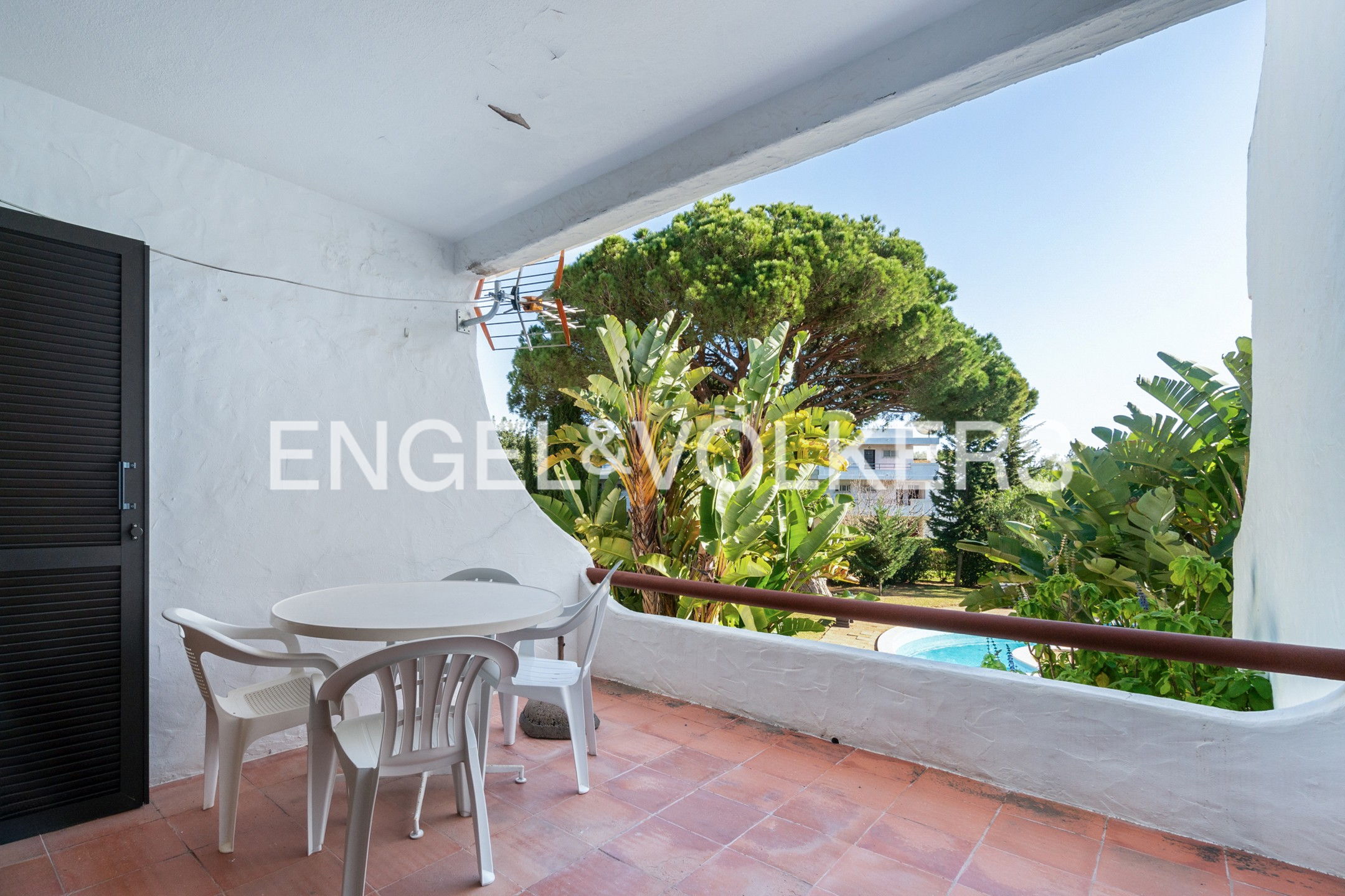 Pleasant 1-bedroom apartment in Vilamoura for annual rental.