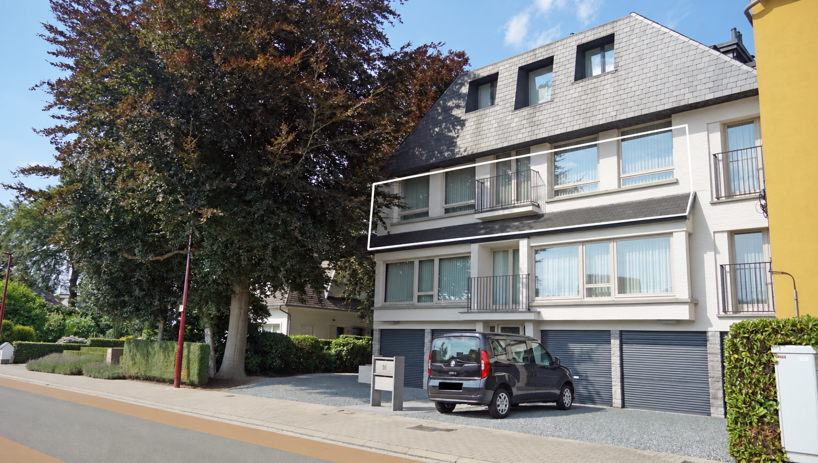 Twee-slaapkamer appartement in centrum Boechout
