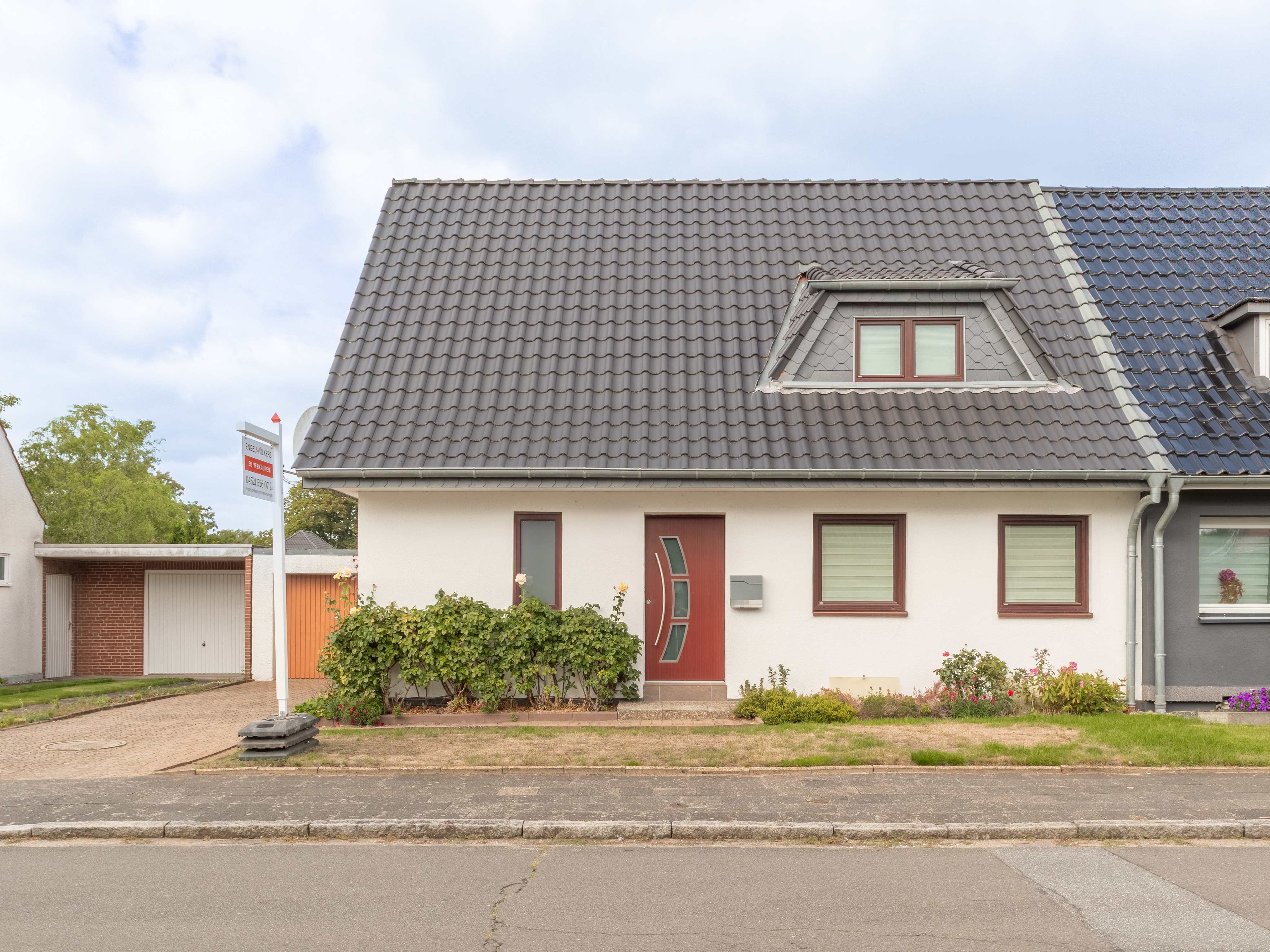 Wohnen mit Charme & Zukunft – energetisch modernisierte Doppelhaushälfte