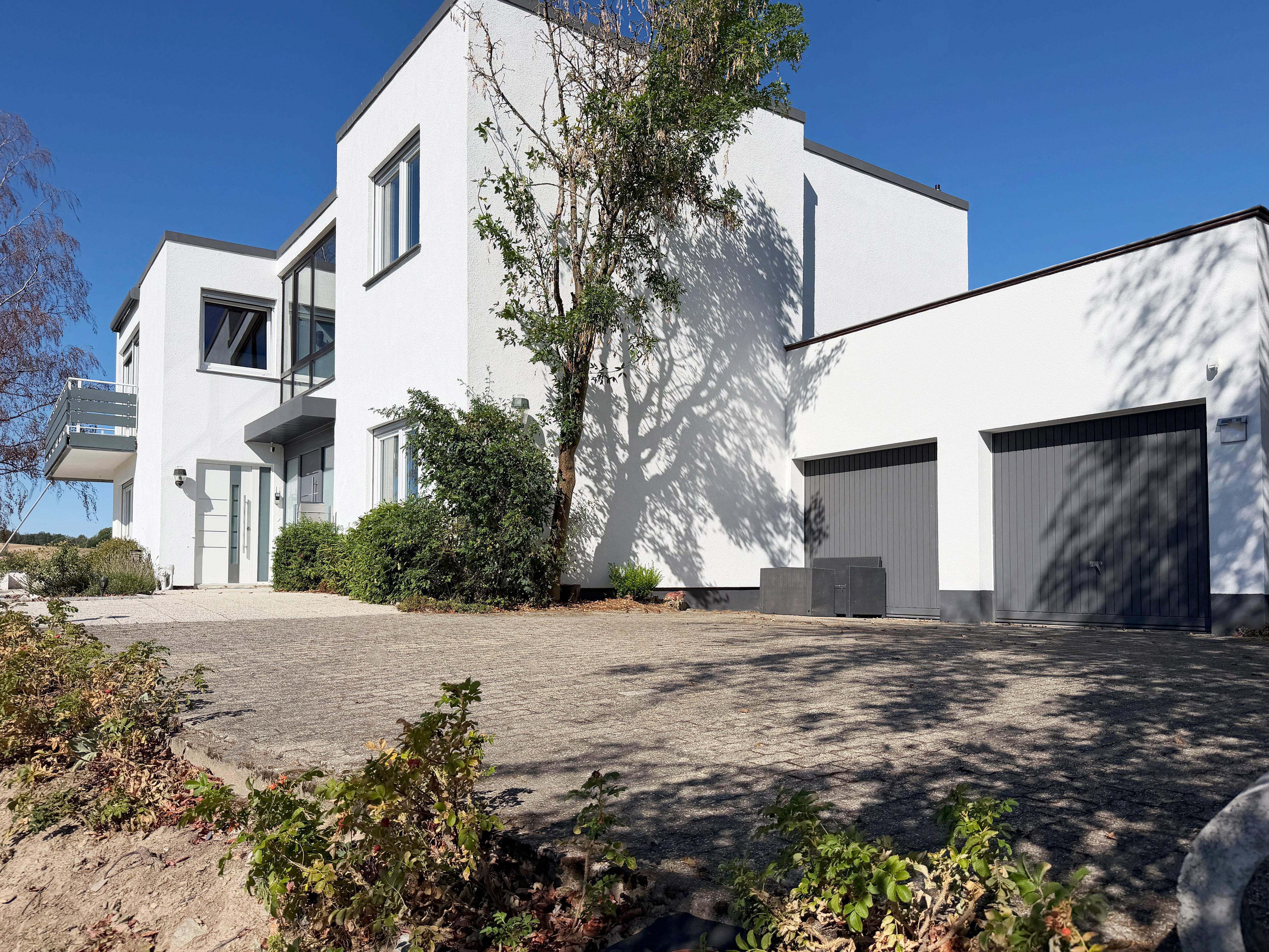 Familienfreundliches Einfamilienhaus mit Einliegerwohnung
