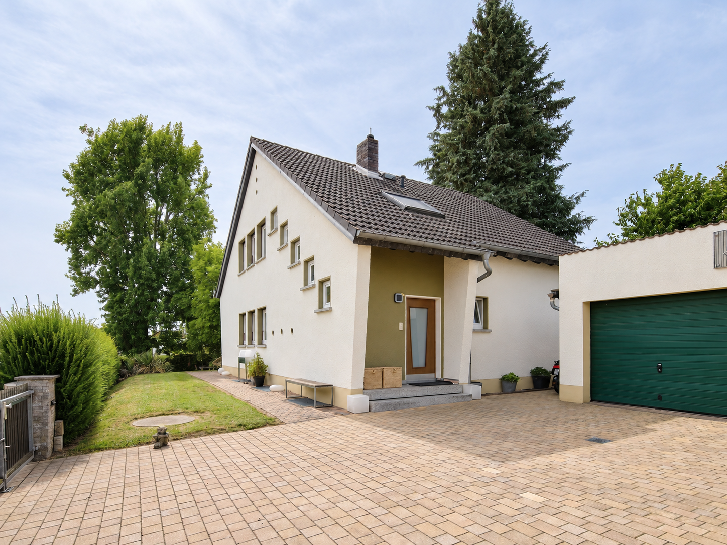 Wohnen, wo das Leben aufblüht – charmantes Familienhaus mit traumhaftem Garten  in Gründau-Lieblos