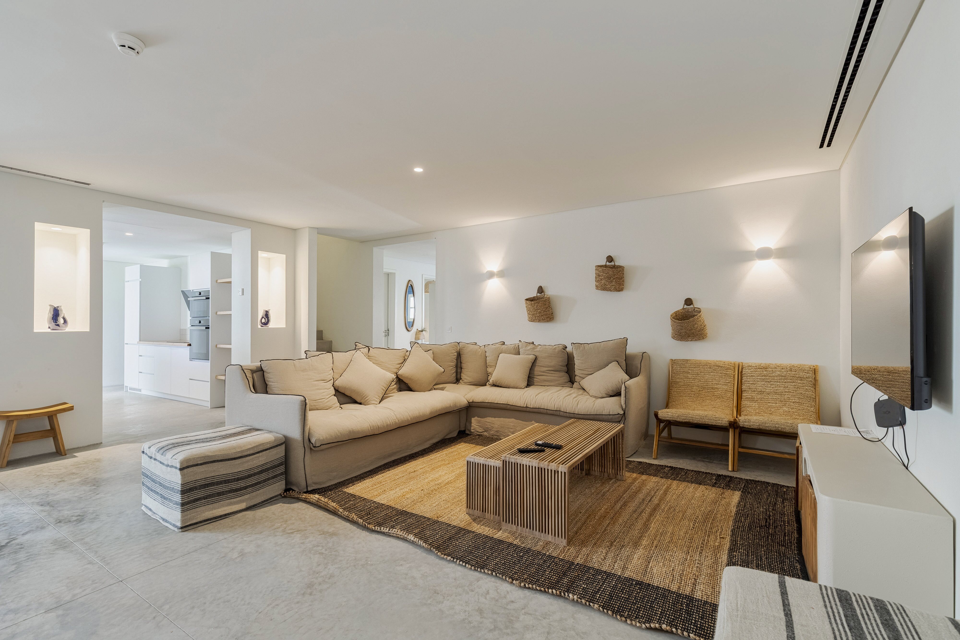 Villa with Private Pool in Carvalhal