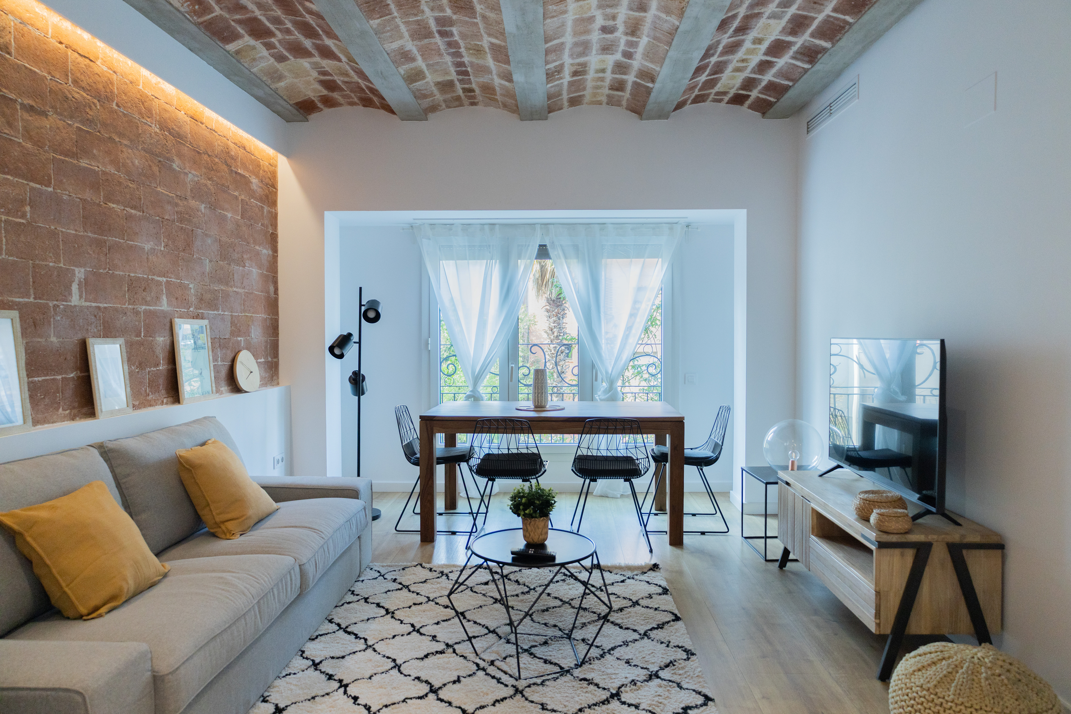 Renovated apartment in a historic building. Major renovation in Sant Gervasi | Putxet