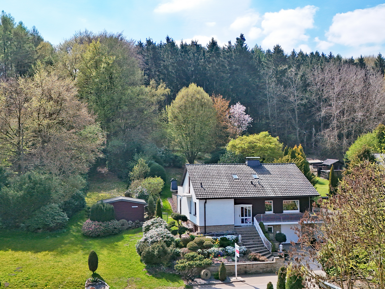 Einfamilienhaus direkt am Wiehengebirge - 
genialer Weitblick!