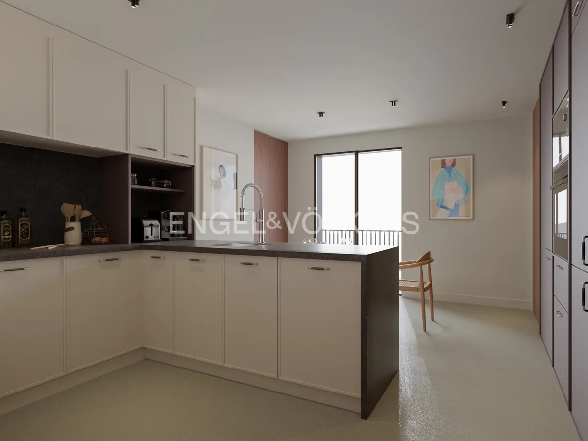 Spacious brand new first floor with terrace