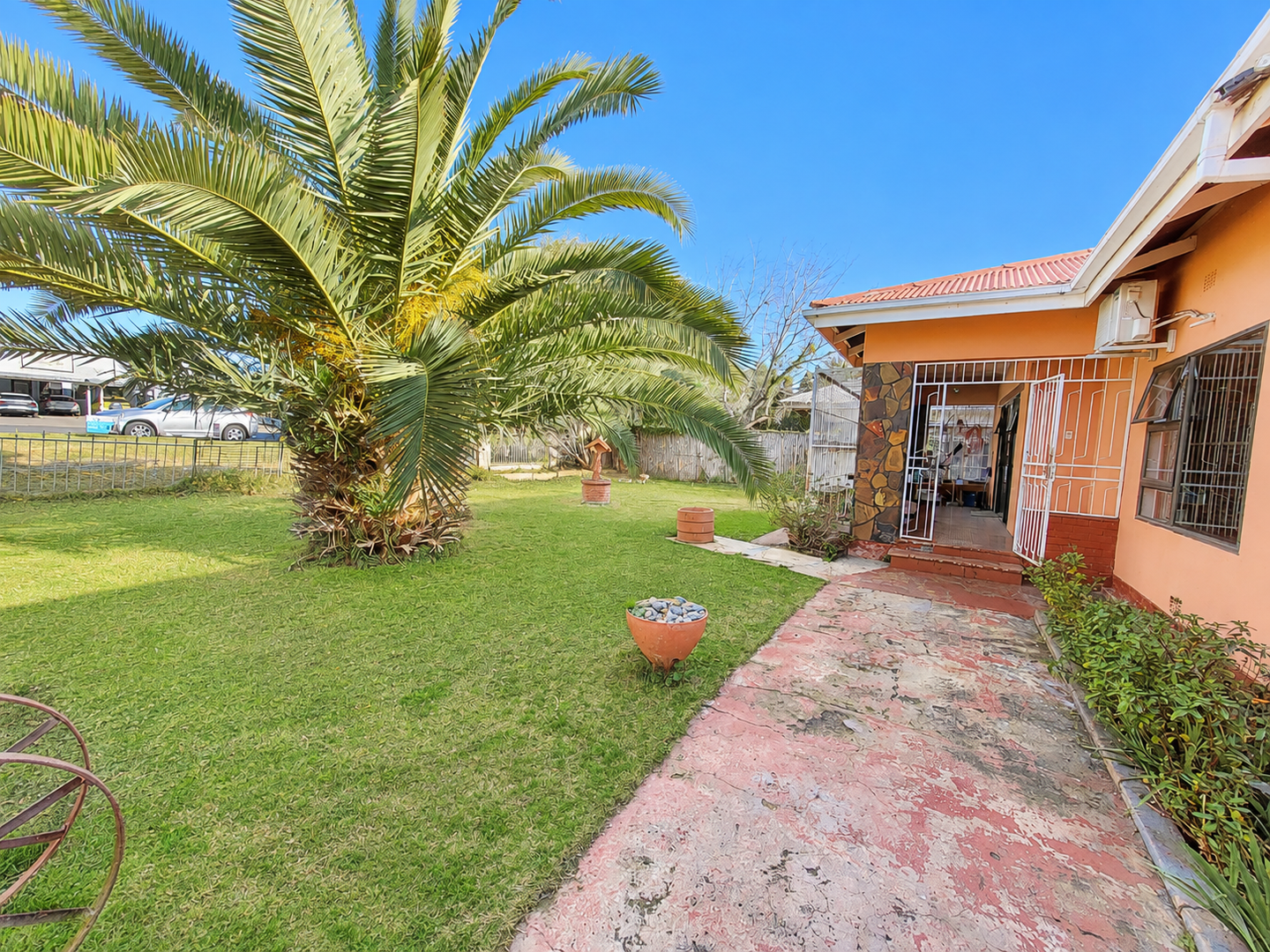 Family Home or Prime Business Opportunity in High Visibility Location