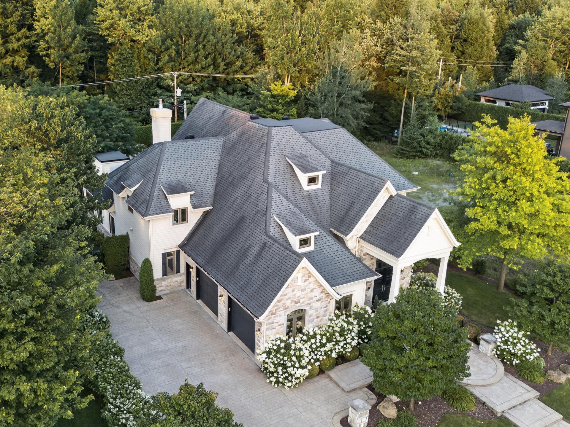 Timeless elegance and architectural refinement