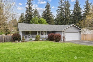 Beautiful Ramber on spacious lot