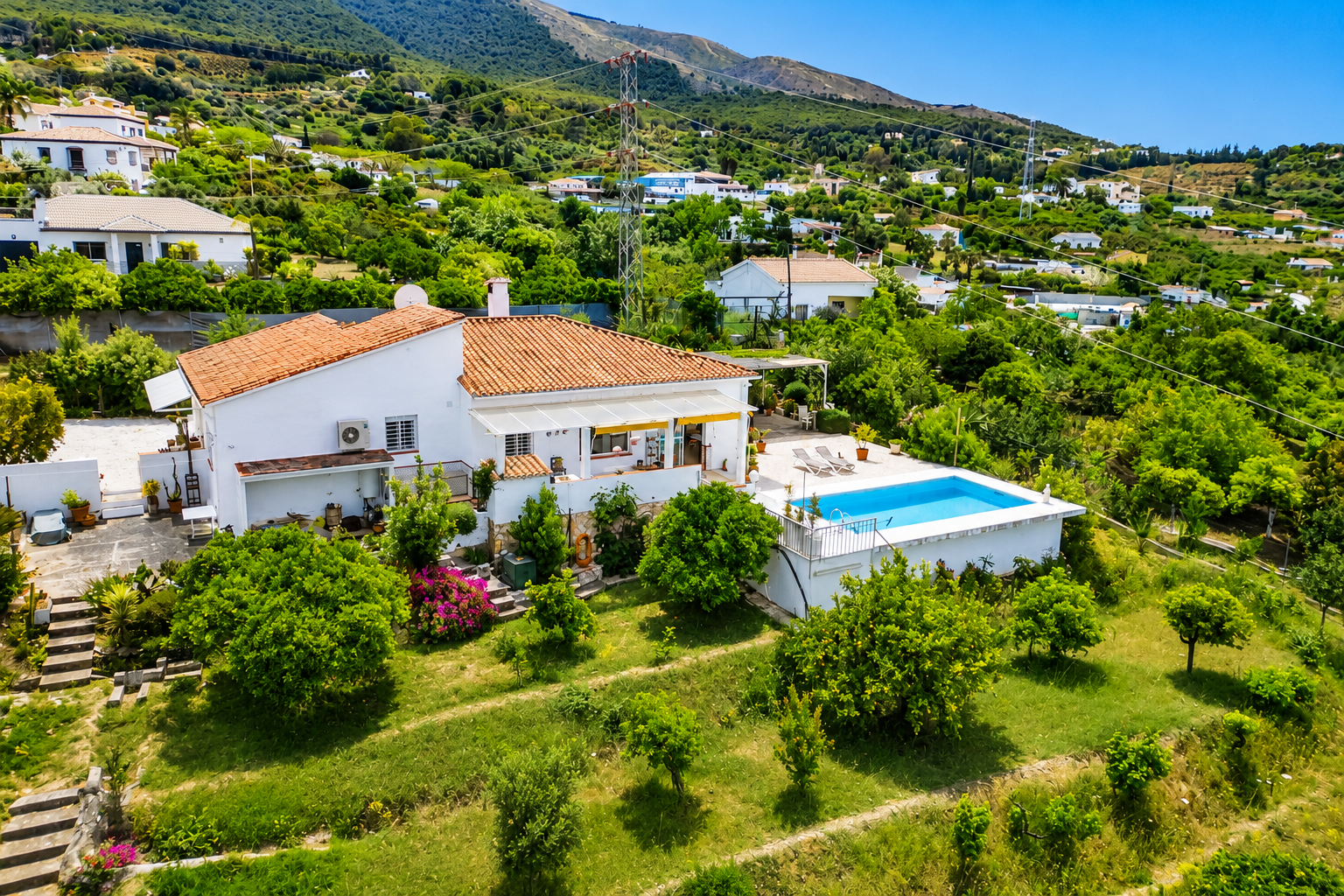 Superb finca with outstanding panoramic views [AI-modified]
