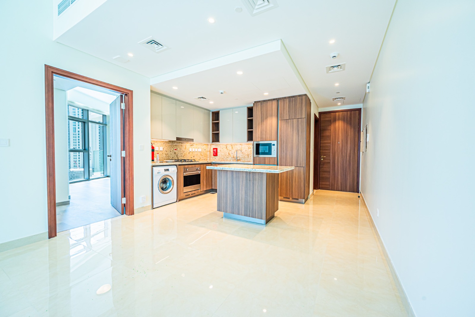 HOT DEAL |  Canal & Pool View |  Unfurnished