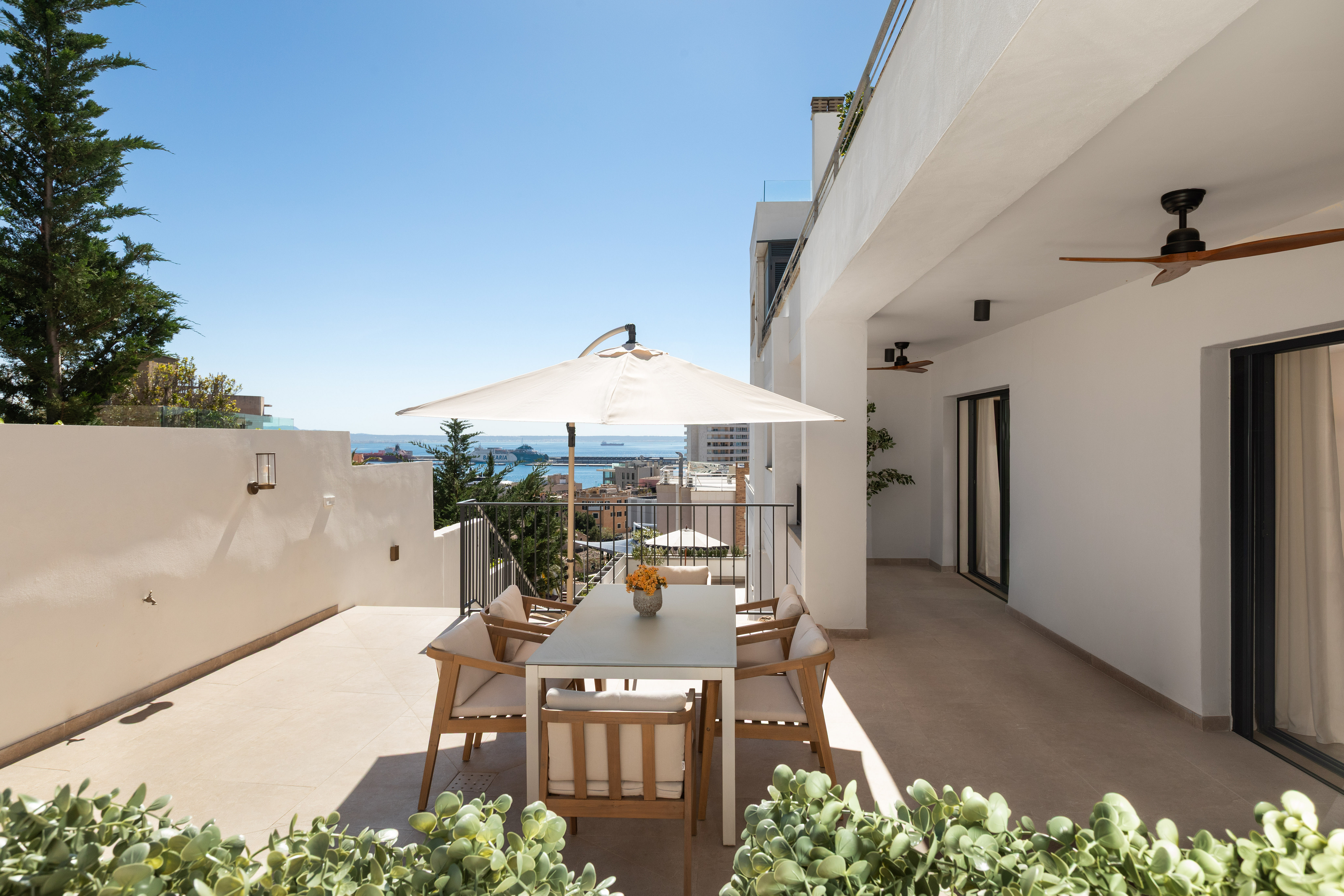 Stilvolles Duplex mit großzügigen Terrassen & außergewöhnlicher Atmosphäre