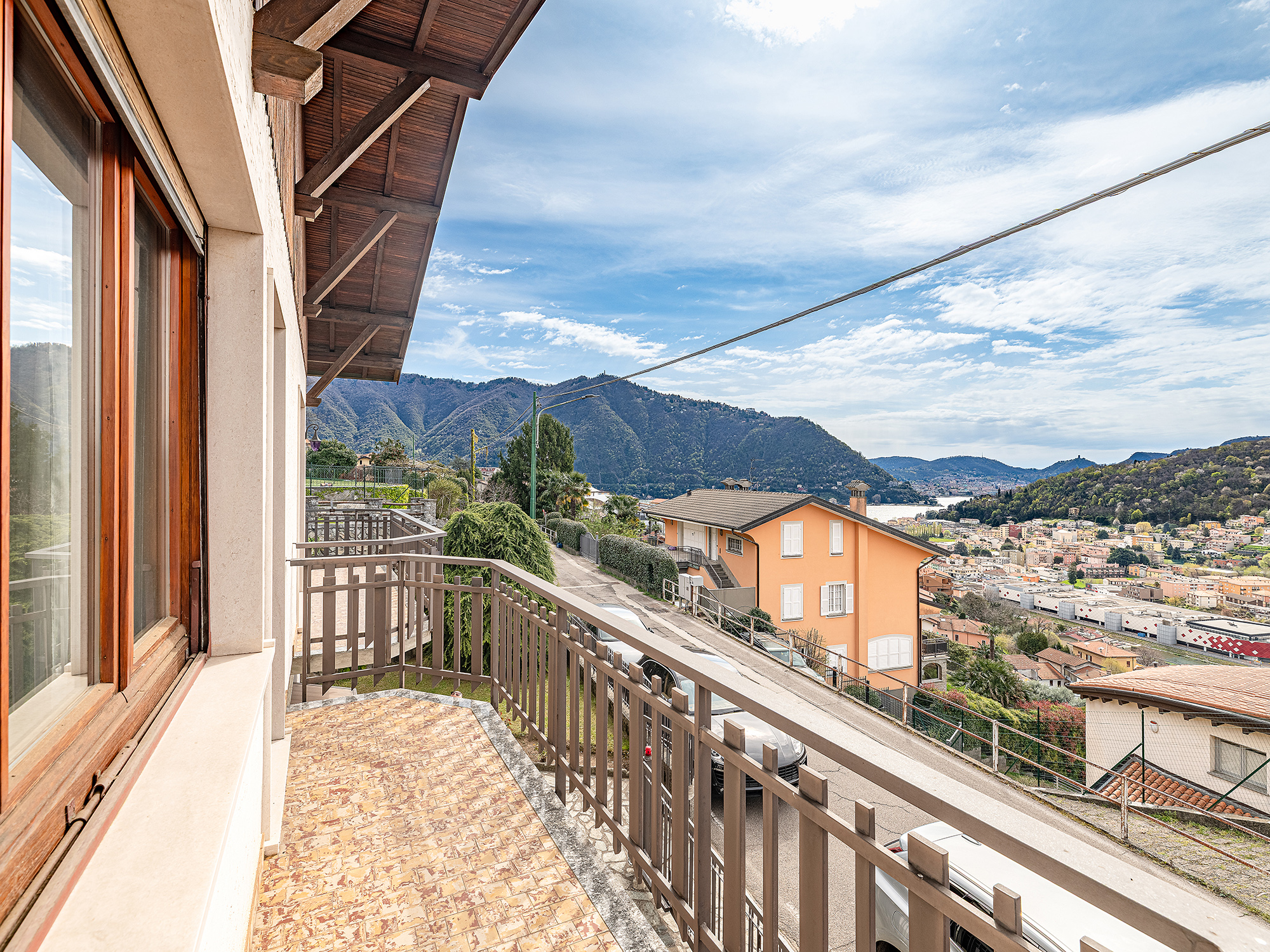 Villa mit teilweisem Seeblick in Cernobbio