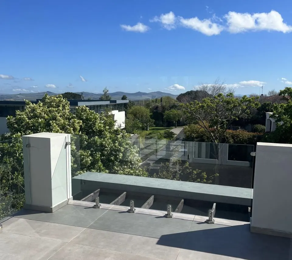 3 bedroom house to rent - bel'aire, Somerset West.jpg