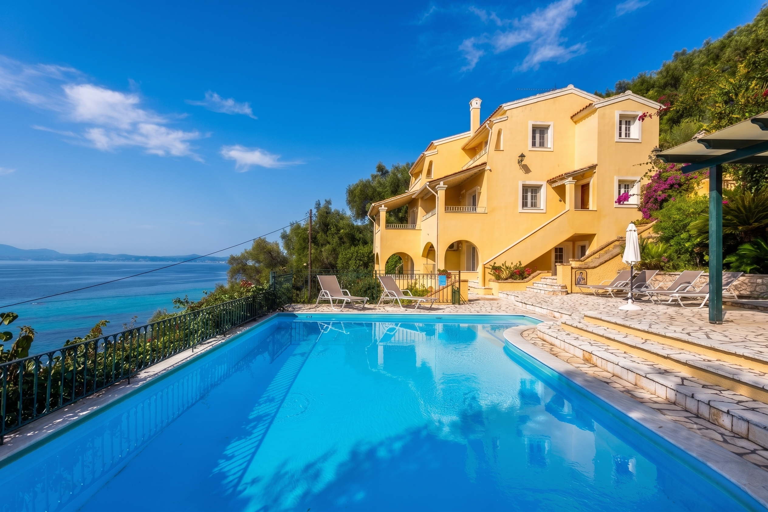 Excellent traditional-style villa with unobstructed sea views in Nissaki, Corfu