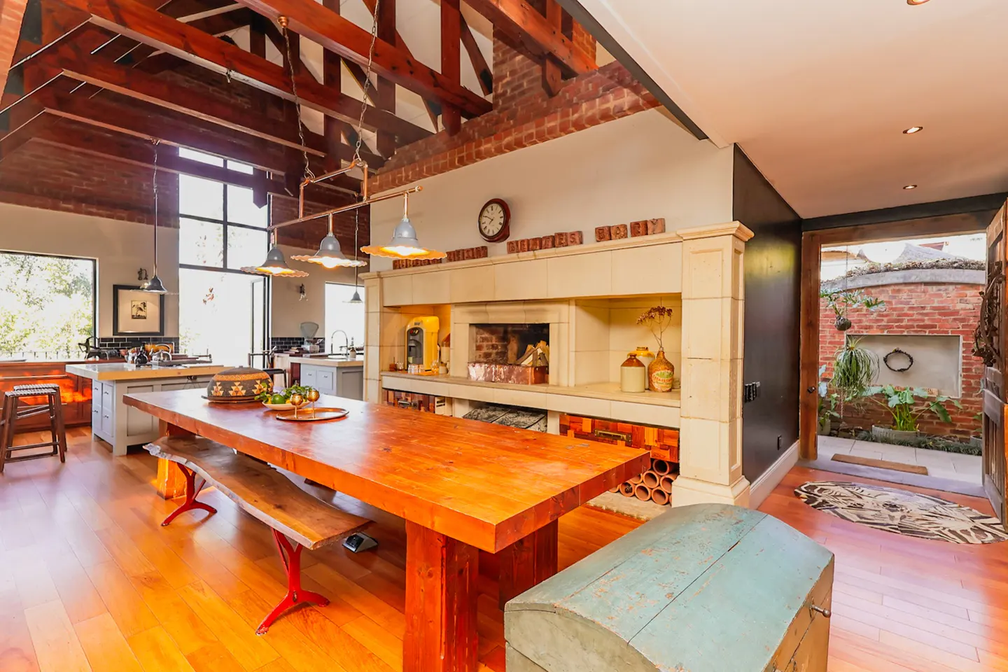 Beautifully spacious dining area close to the kitchen and with beautiful views