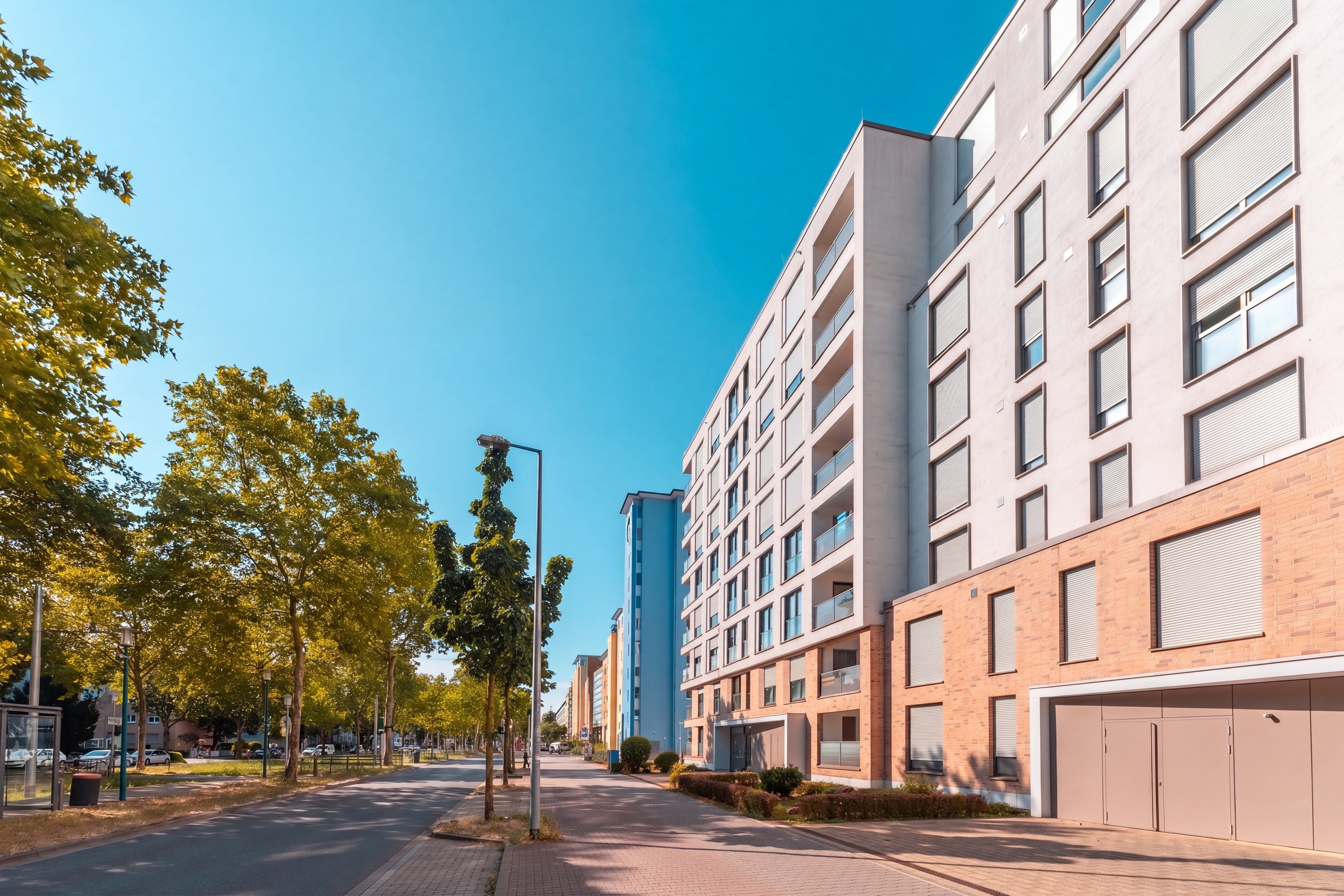 Wohnpark Niederfeld: Helle 2 Zimmer im EG mit Balkon und Stellplatz!