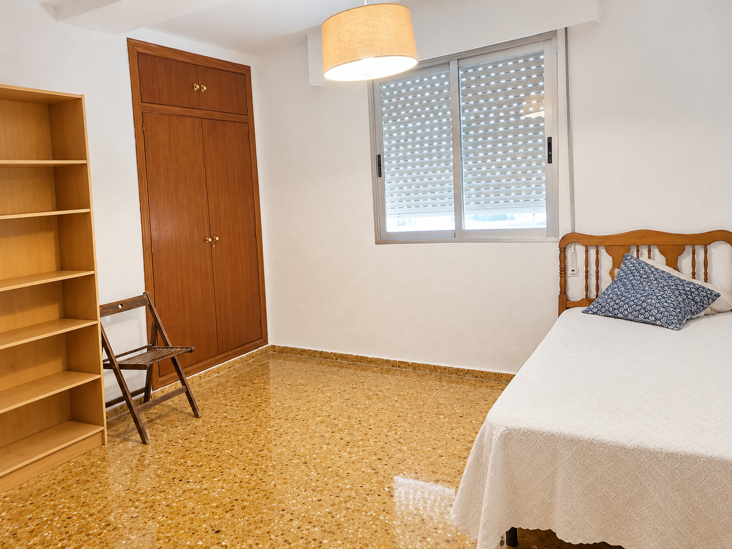 Piso de 3 habitaciones totalmente equipado en Tormos