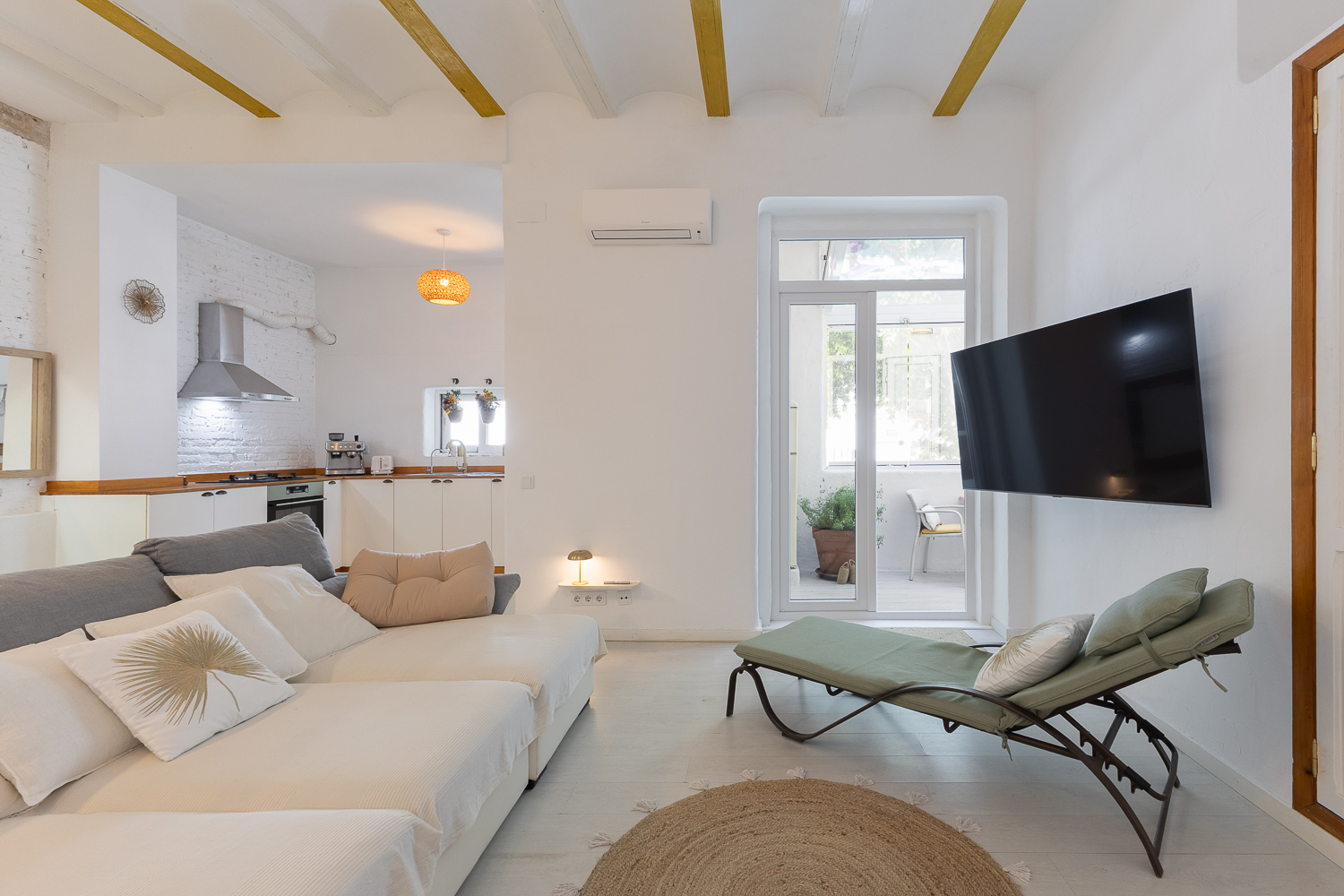 Eclectic property with seaviews