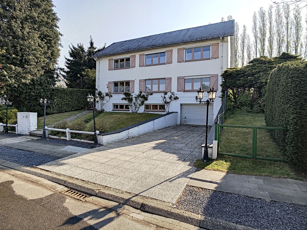 Stunning 7-bedroom villa - St John's neighborhood