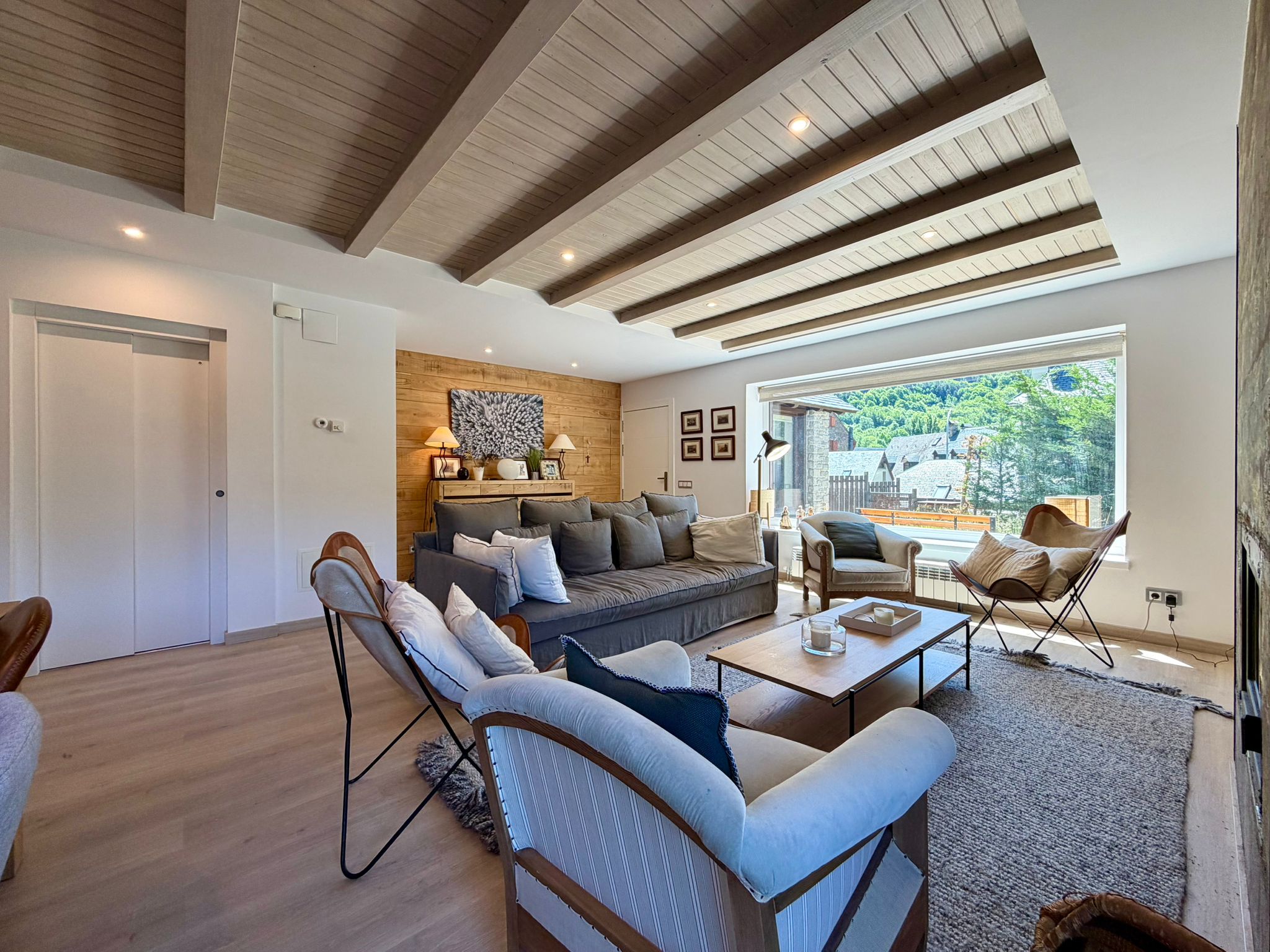 Wonderful house with garden in Arties