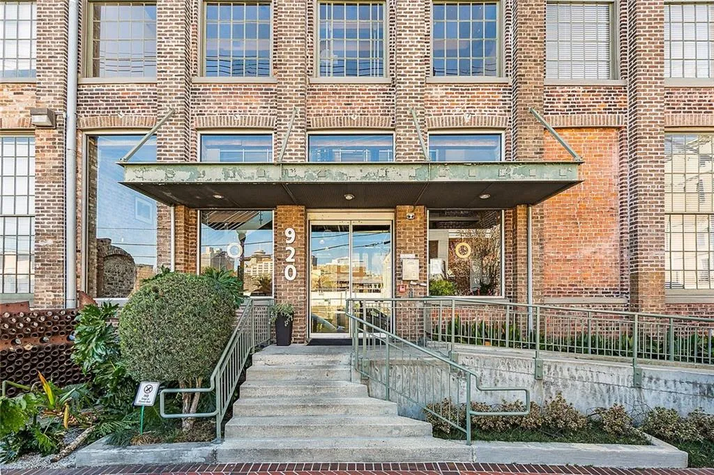 Carefree Condo Living in the Heart of New Orleans