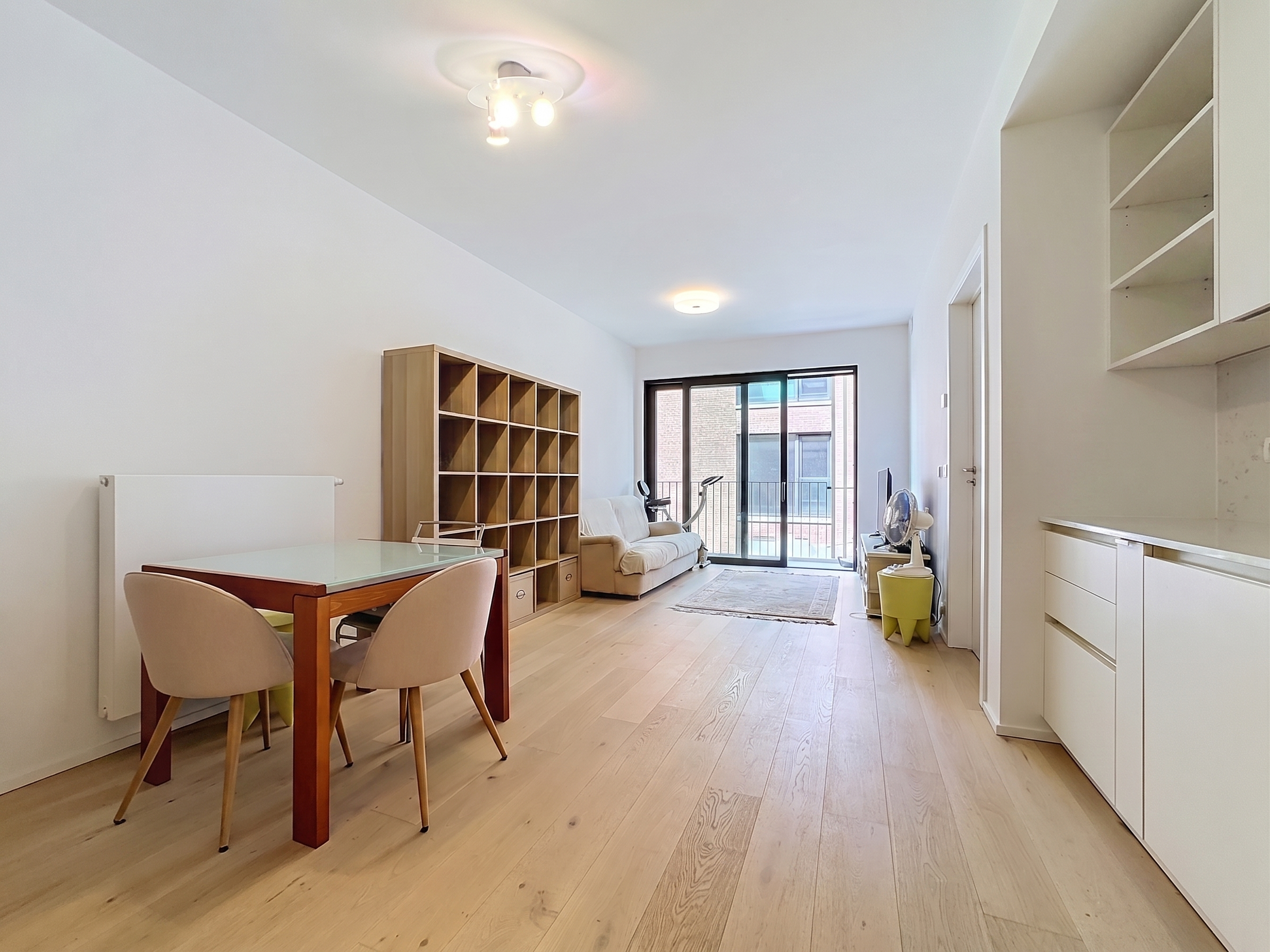 New one-bedroom apartment with terrace in the heart of Waterloo
