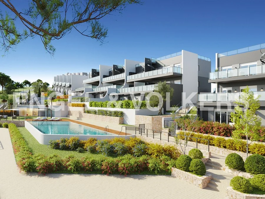 Modern 3 bedroom apartment with superb finishing