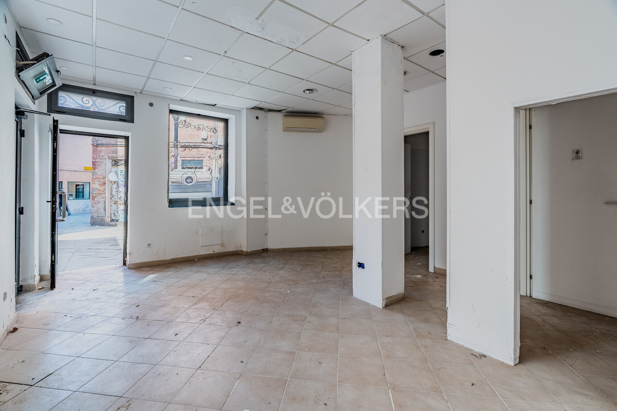 Eckgeschäftslokal zwischen Piazzale Roma und Santa Margherita