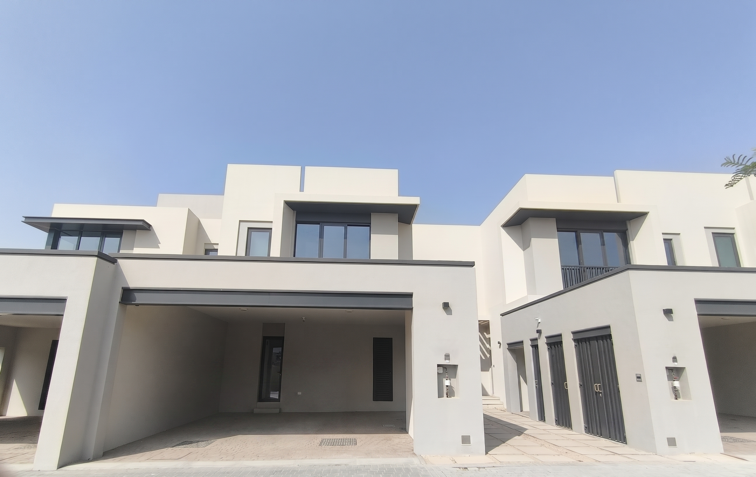 New 3BR + Maid Villa | Park View | Spacious [KI-modifiziert]